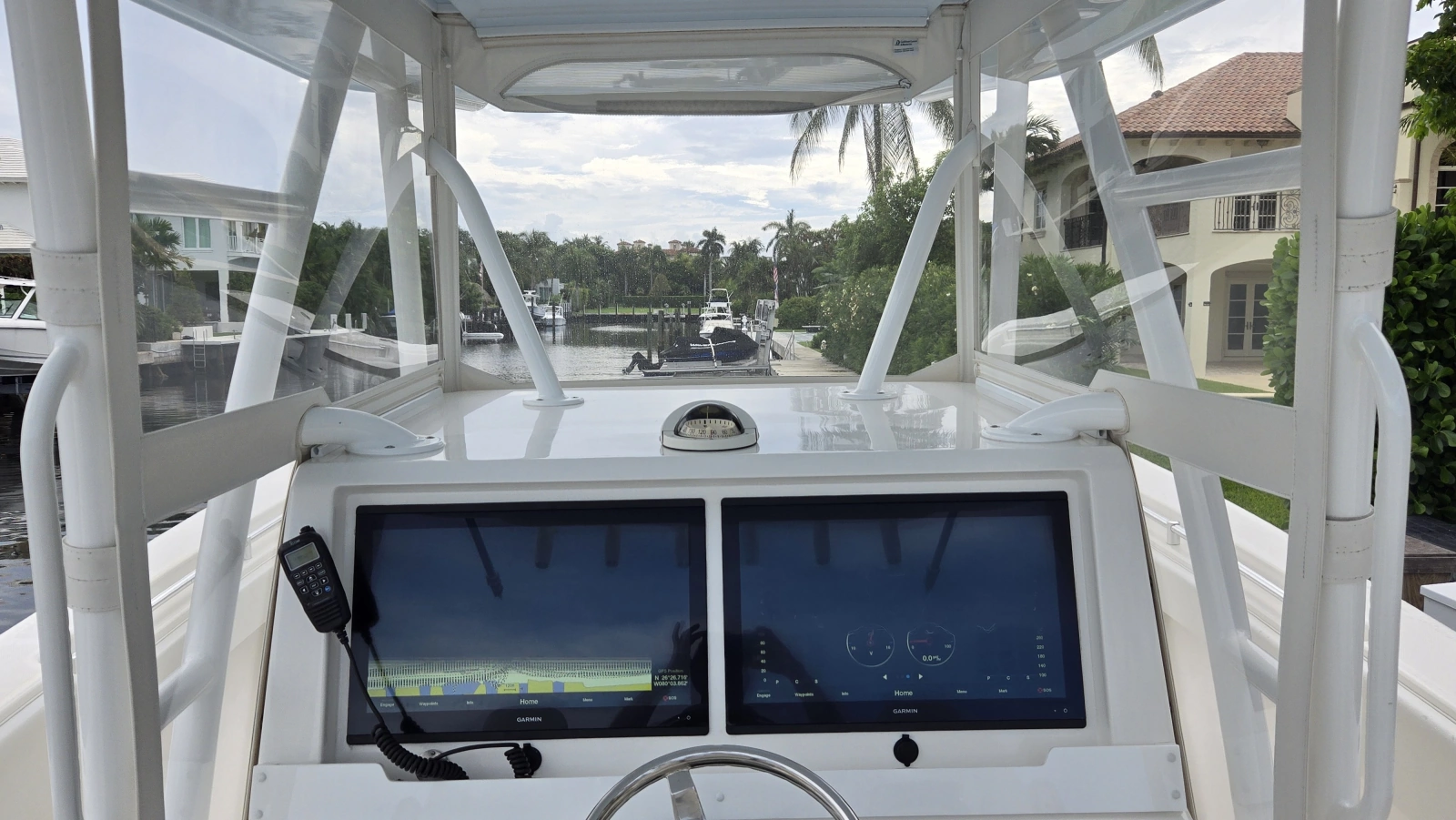 2018 Invincible 39 Open