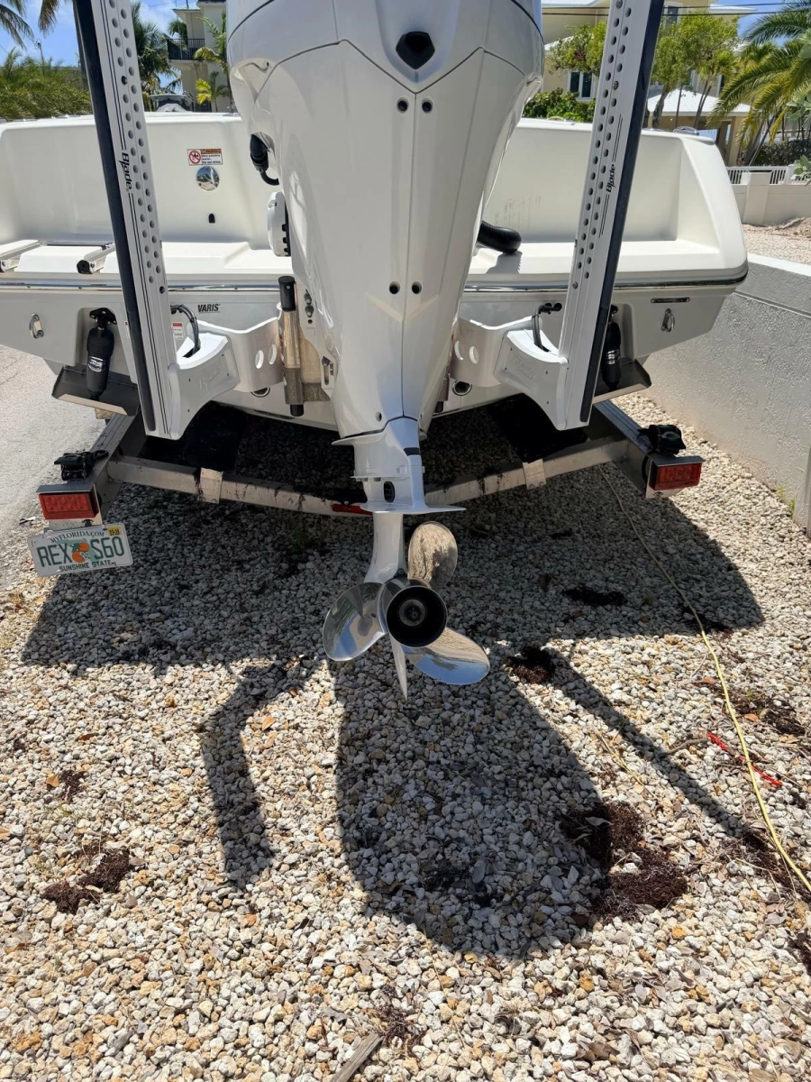 2024 Pathfinder 2400 Open