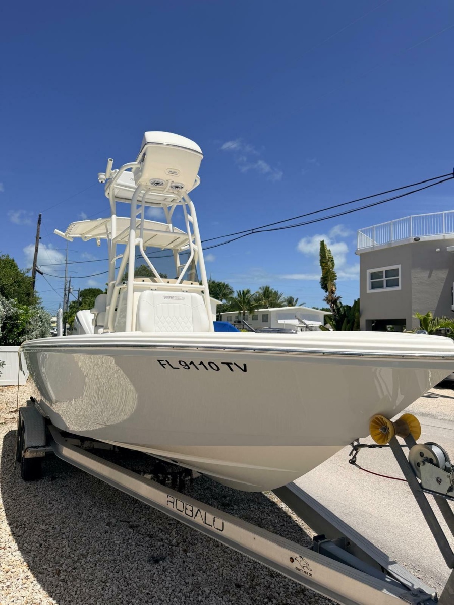 2024 Pathfinder 2400 Open