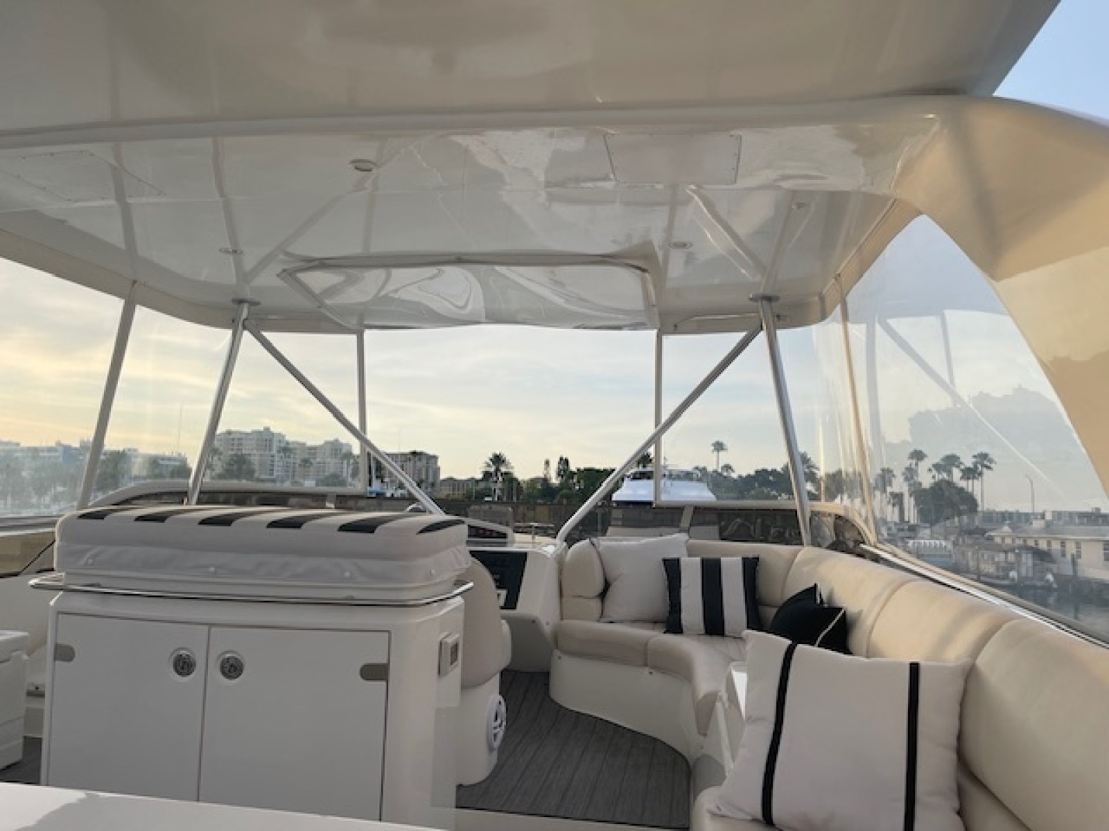 2007 Princess Flybridge