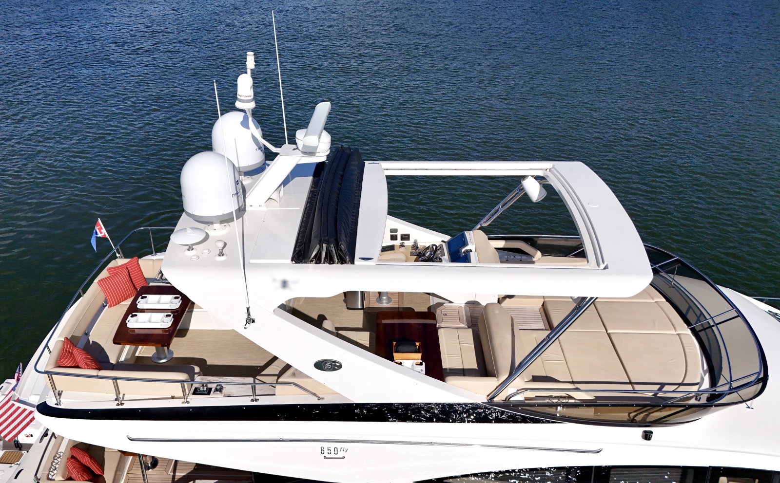 2017 Sea Ray L650 Fly
