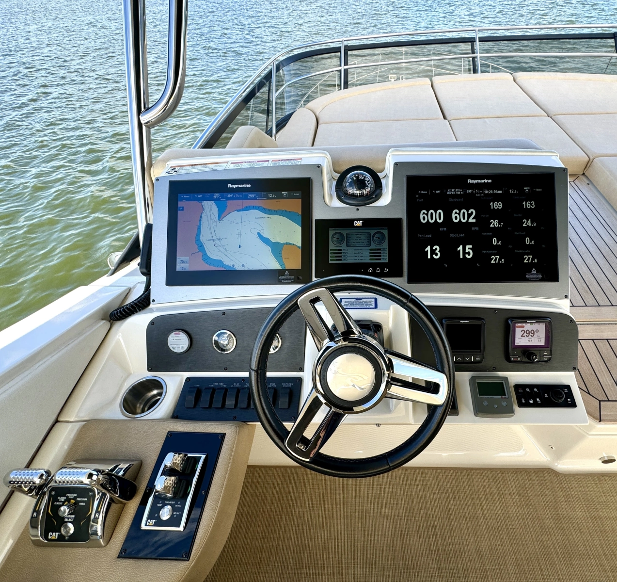 2017 Sea Ray L650 Fly