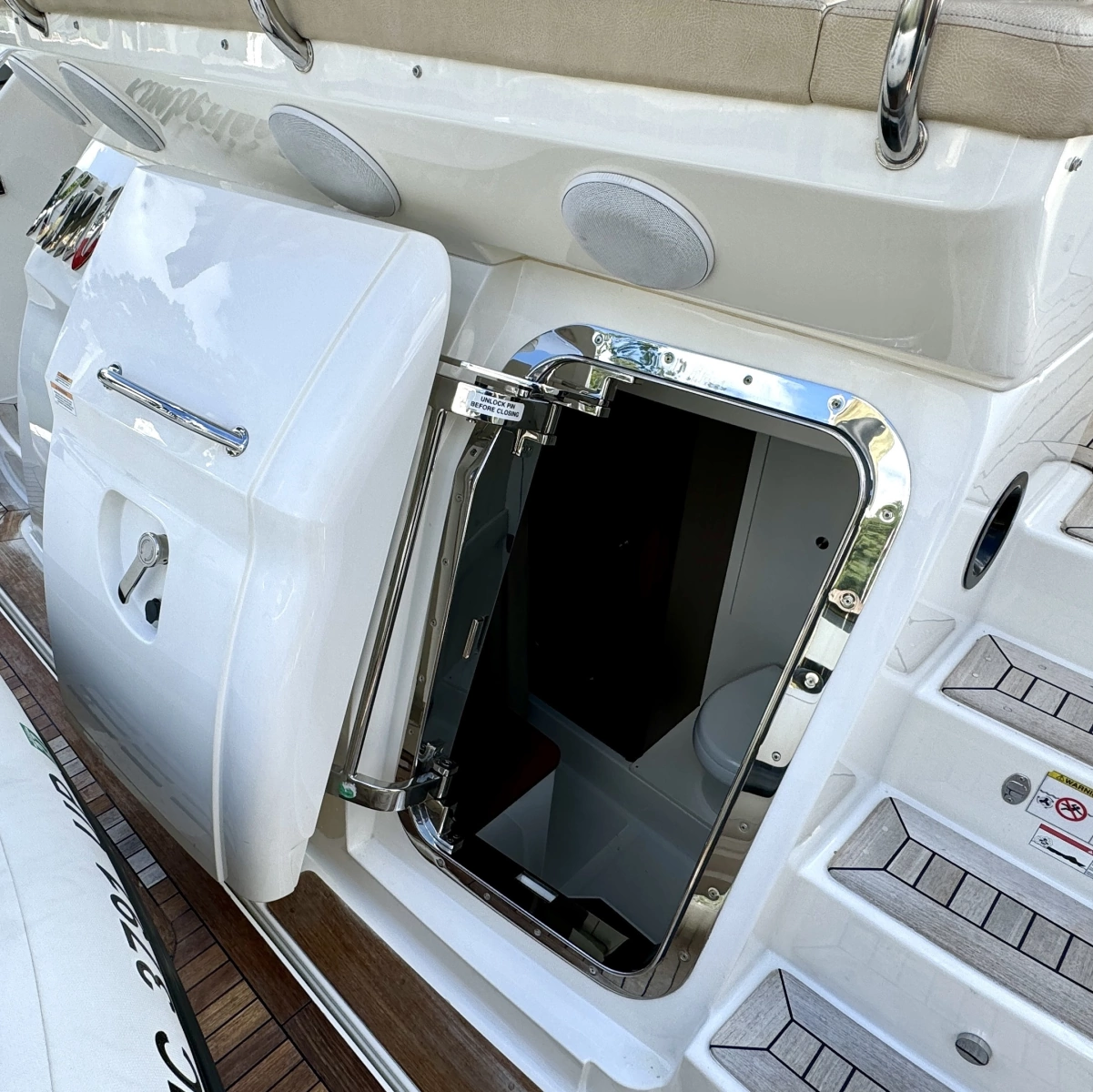 2017 Sea Ray L650 Fly