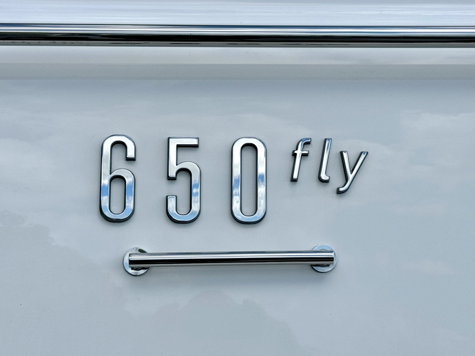 2017 Sea Ray L650 Fly
