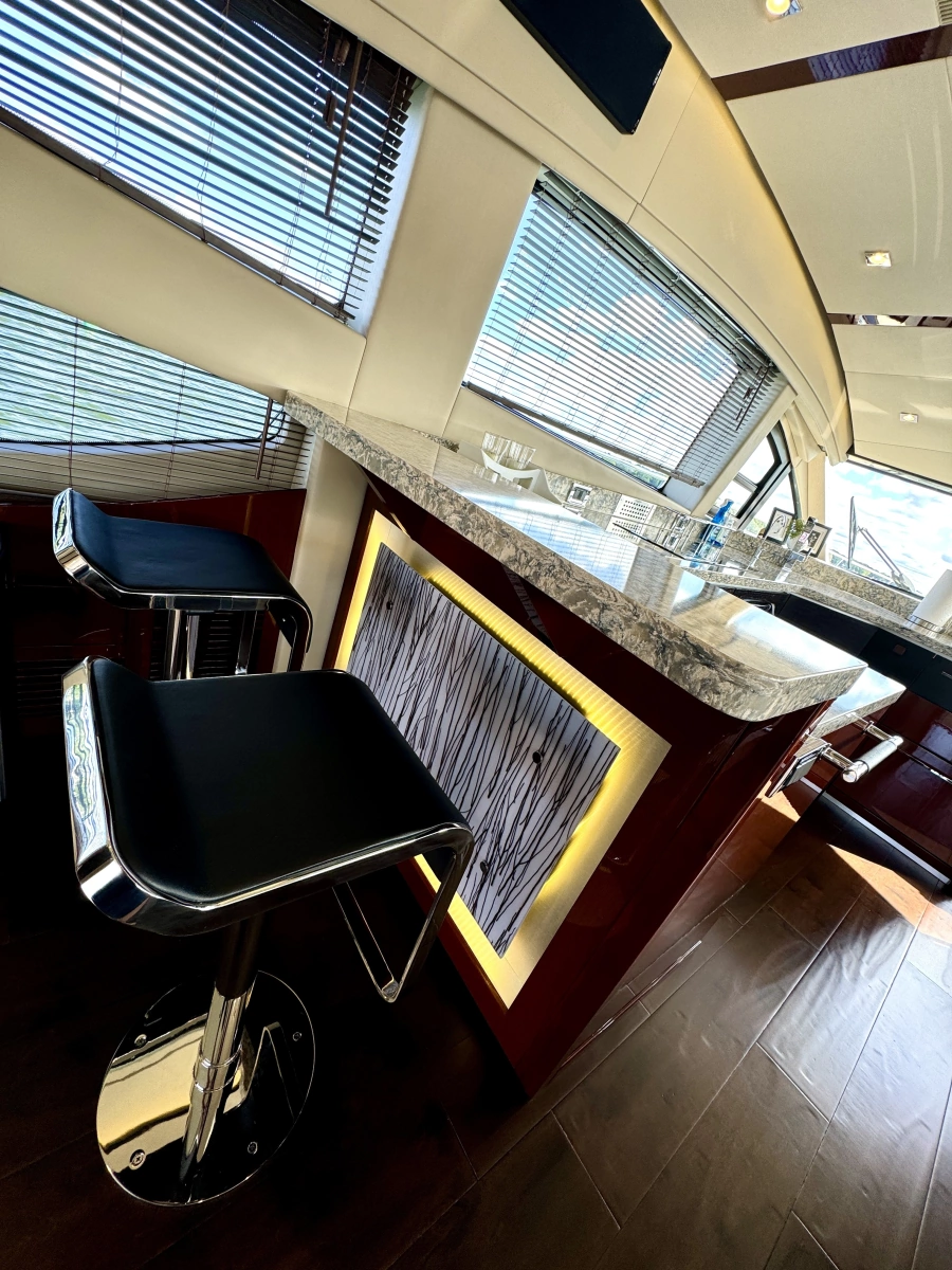 2017 Sea Ray L650 Fly
