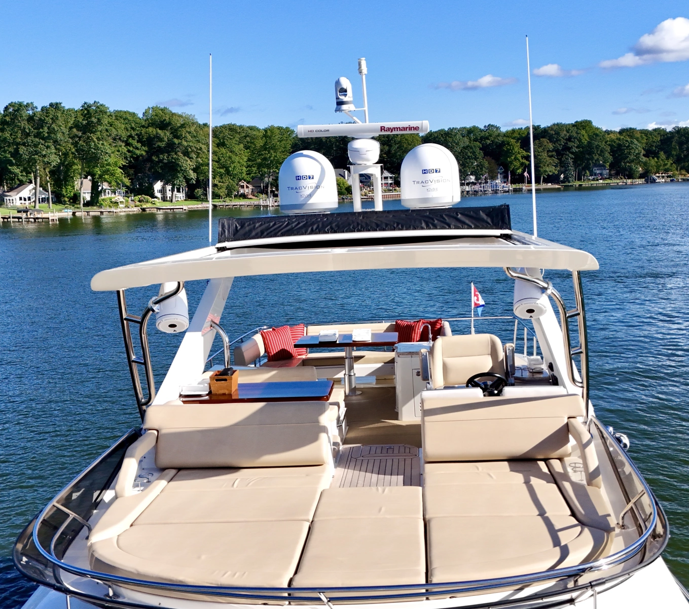 2017 Sea Ray L650 Fly