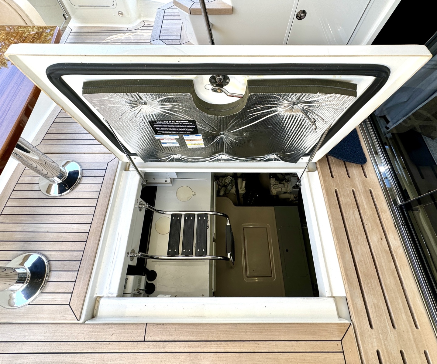 2017 Sea Ray L650 Fly