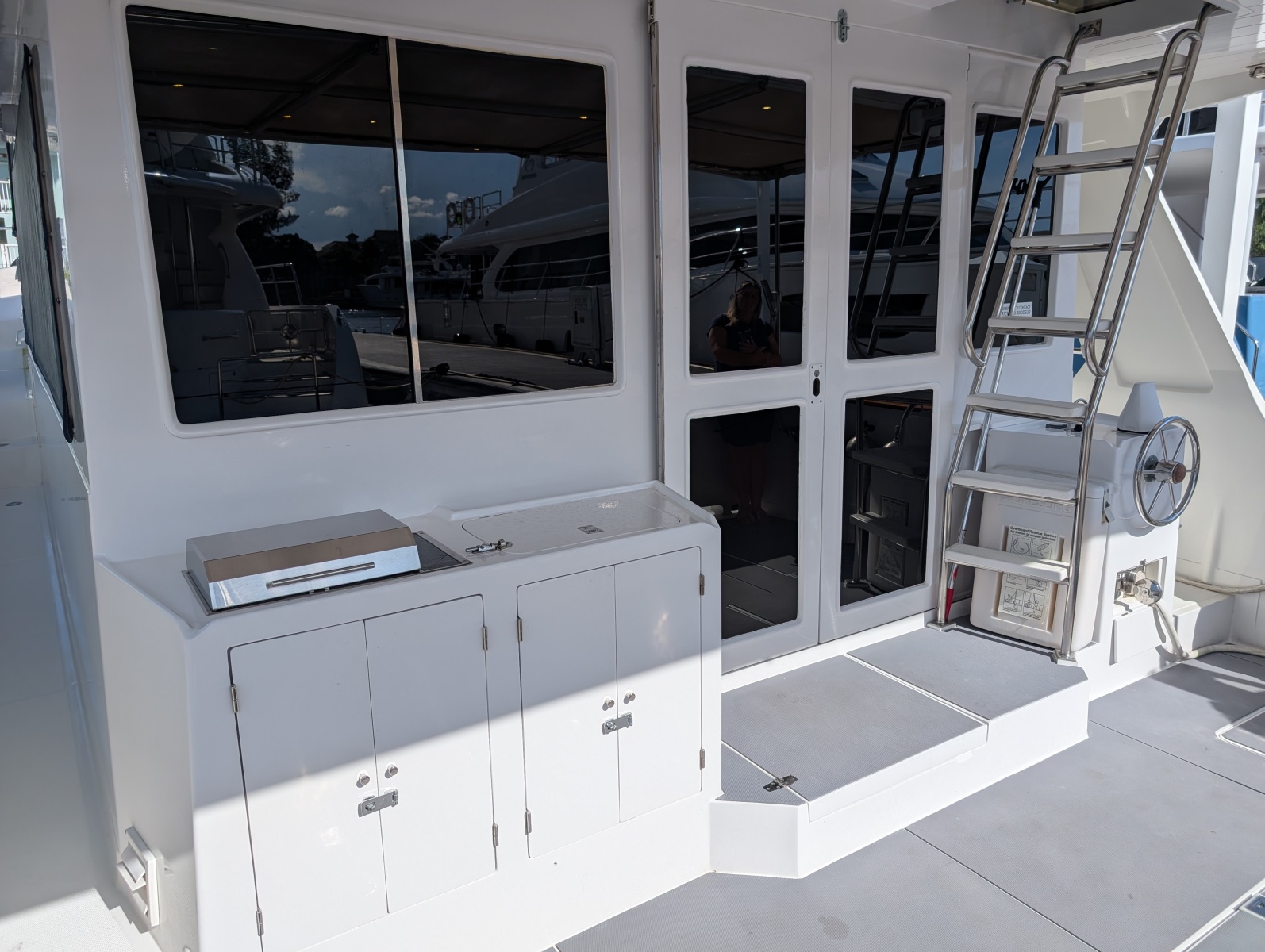 1997 Offshore Yachts Pilothouse Motor Yacht