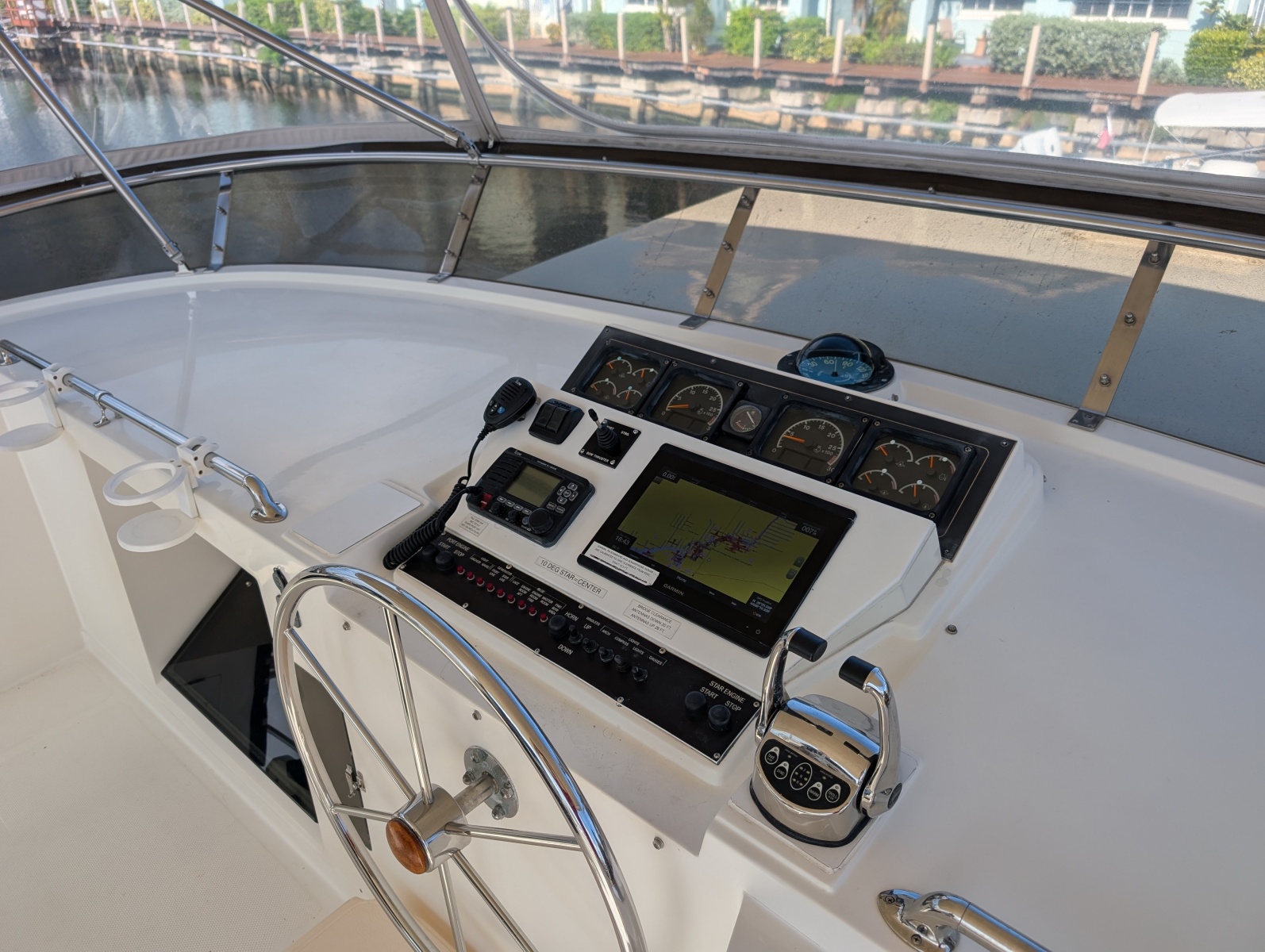 1997 Offshore Yachts Pilothouse Motor Yacht