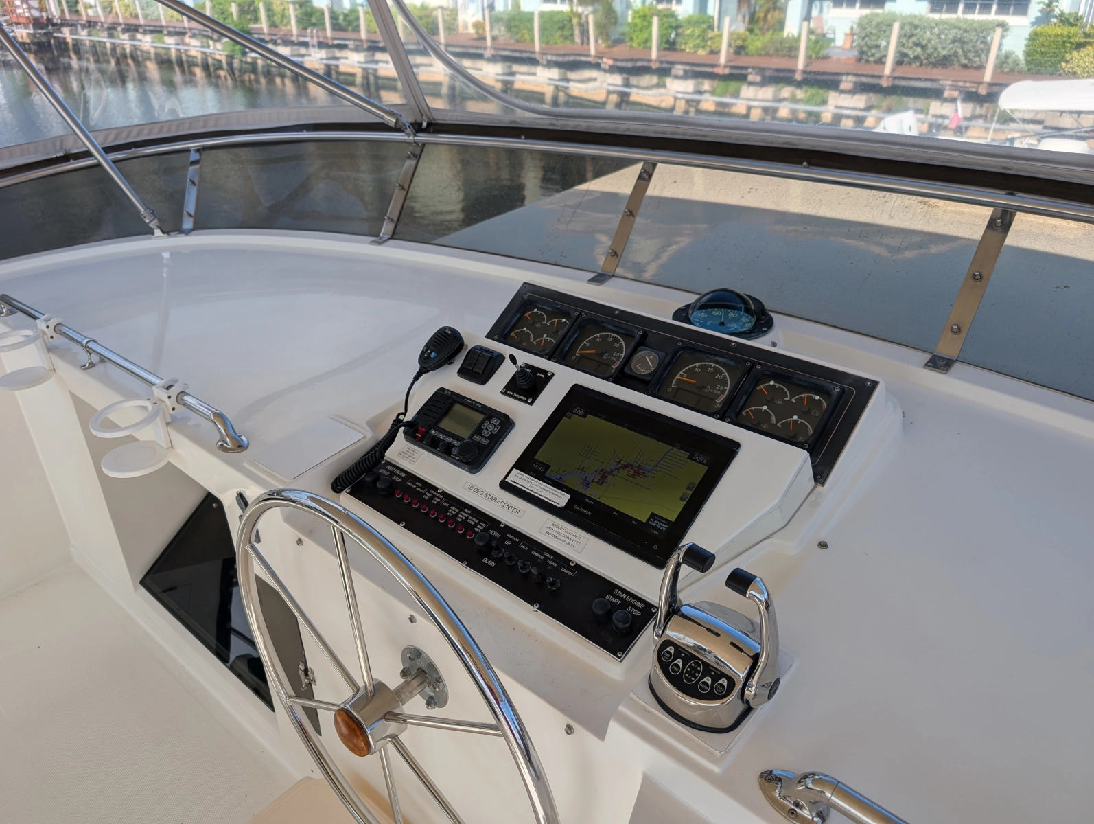 1997 Offshore Yachts Pilothouse Motor Yacht