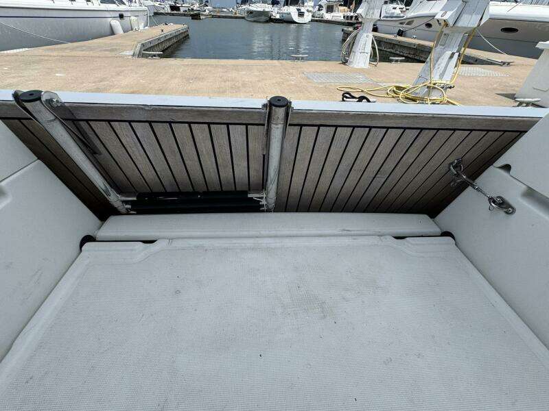 2018 Jeanneau Sun Odyssey 389