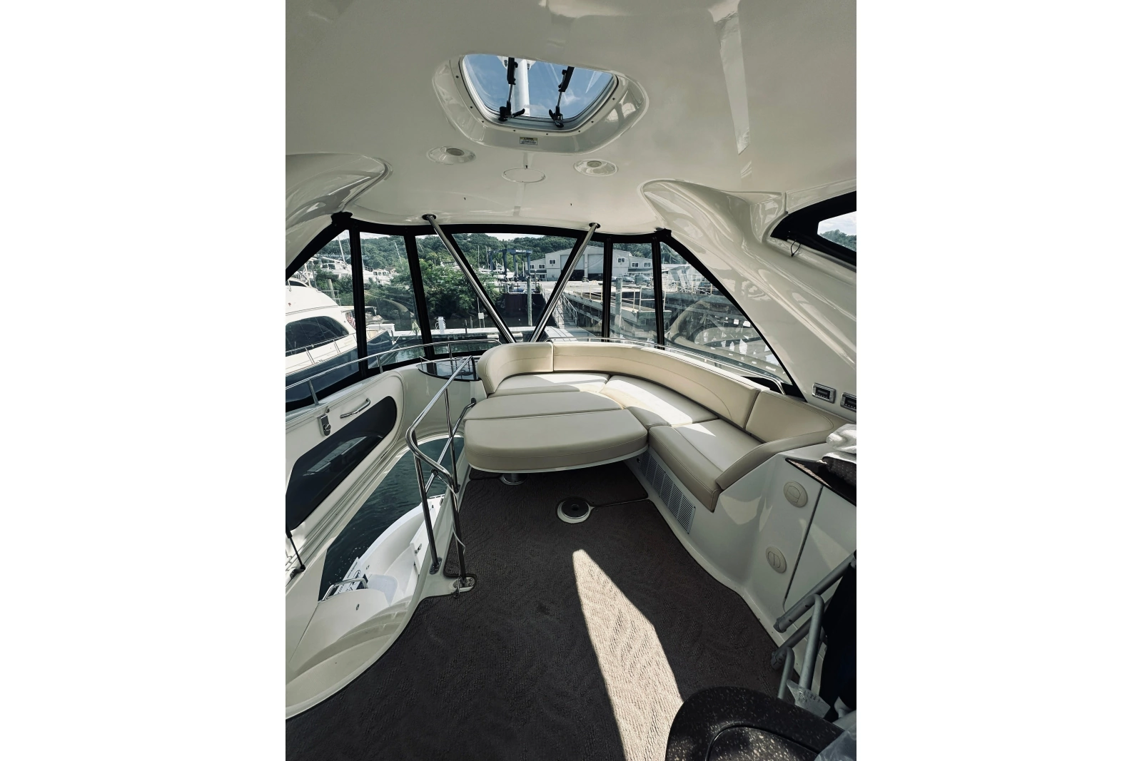 2012 Meridian 441 Sedan