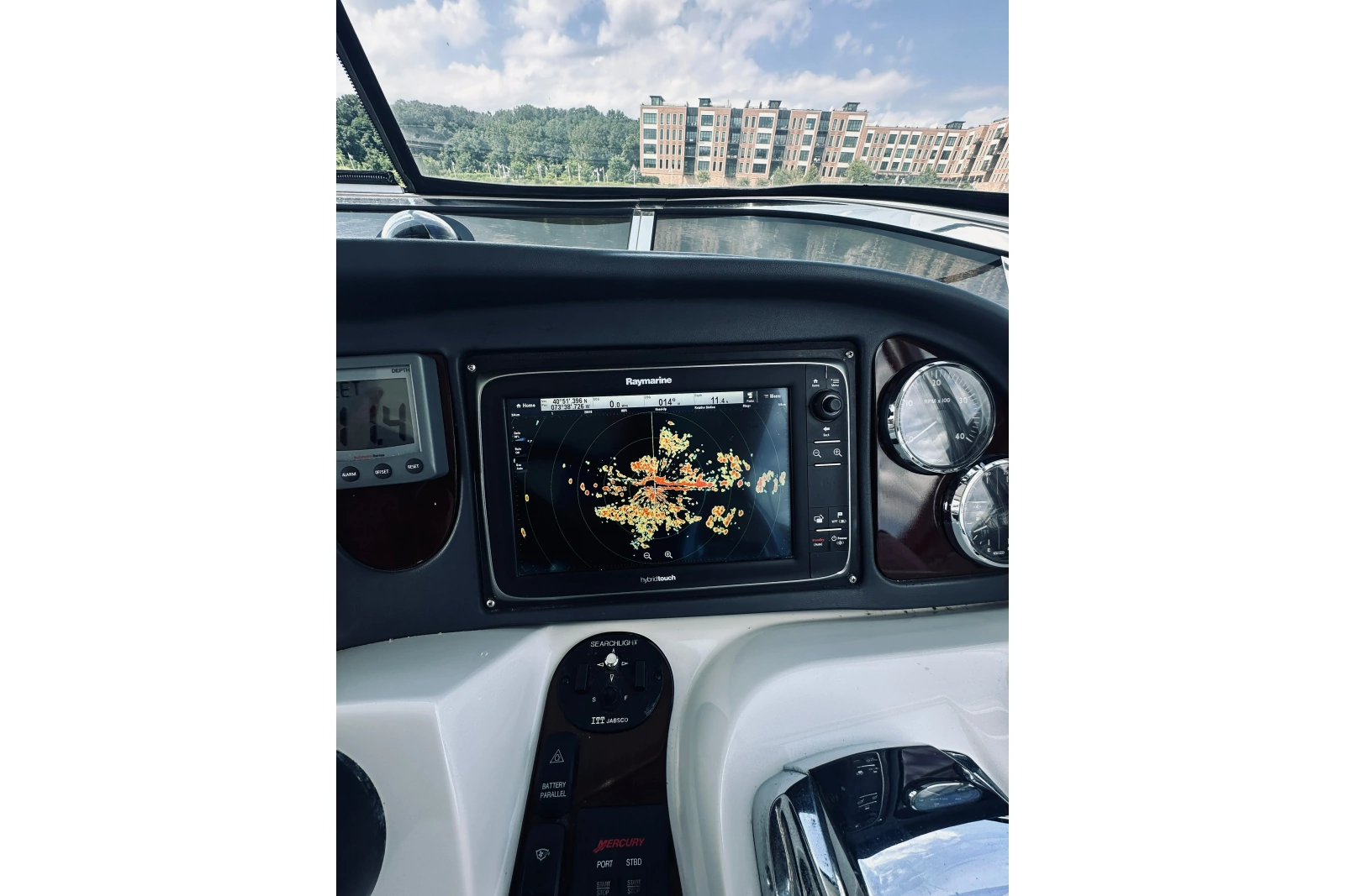 2012 Meridian 441 Sedan