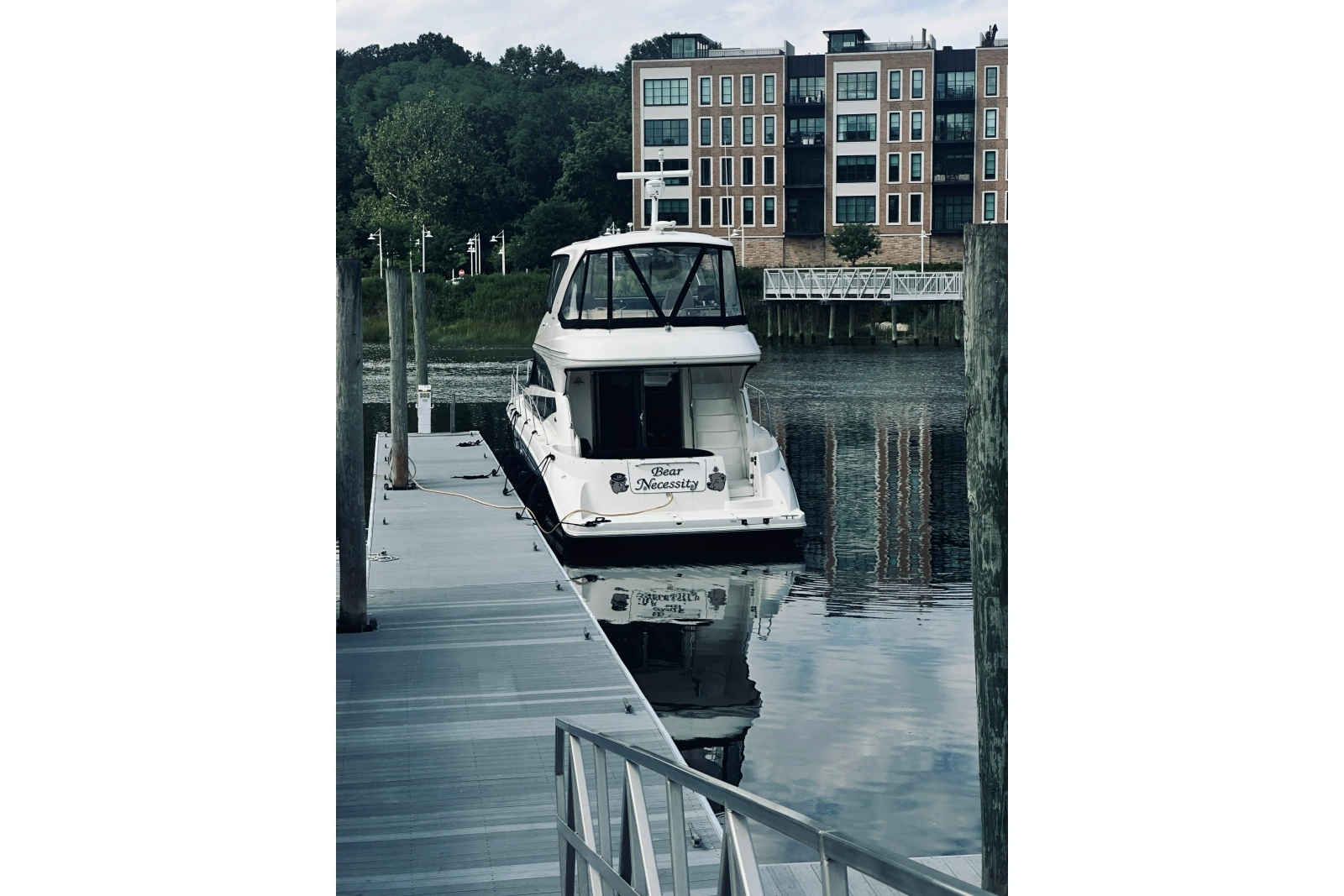 2012 Meridian 441 Sedan