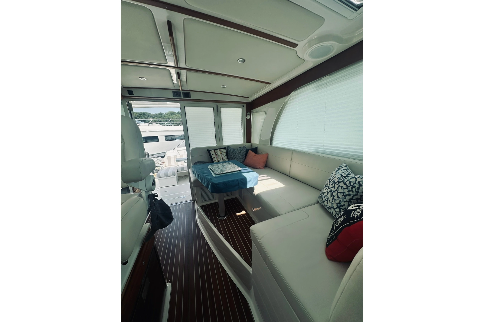2023 Back Cove 39O
