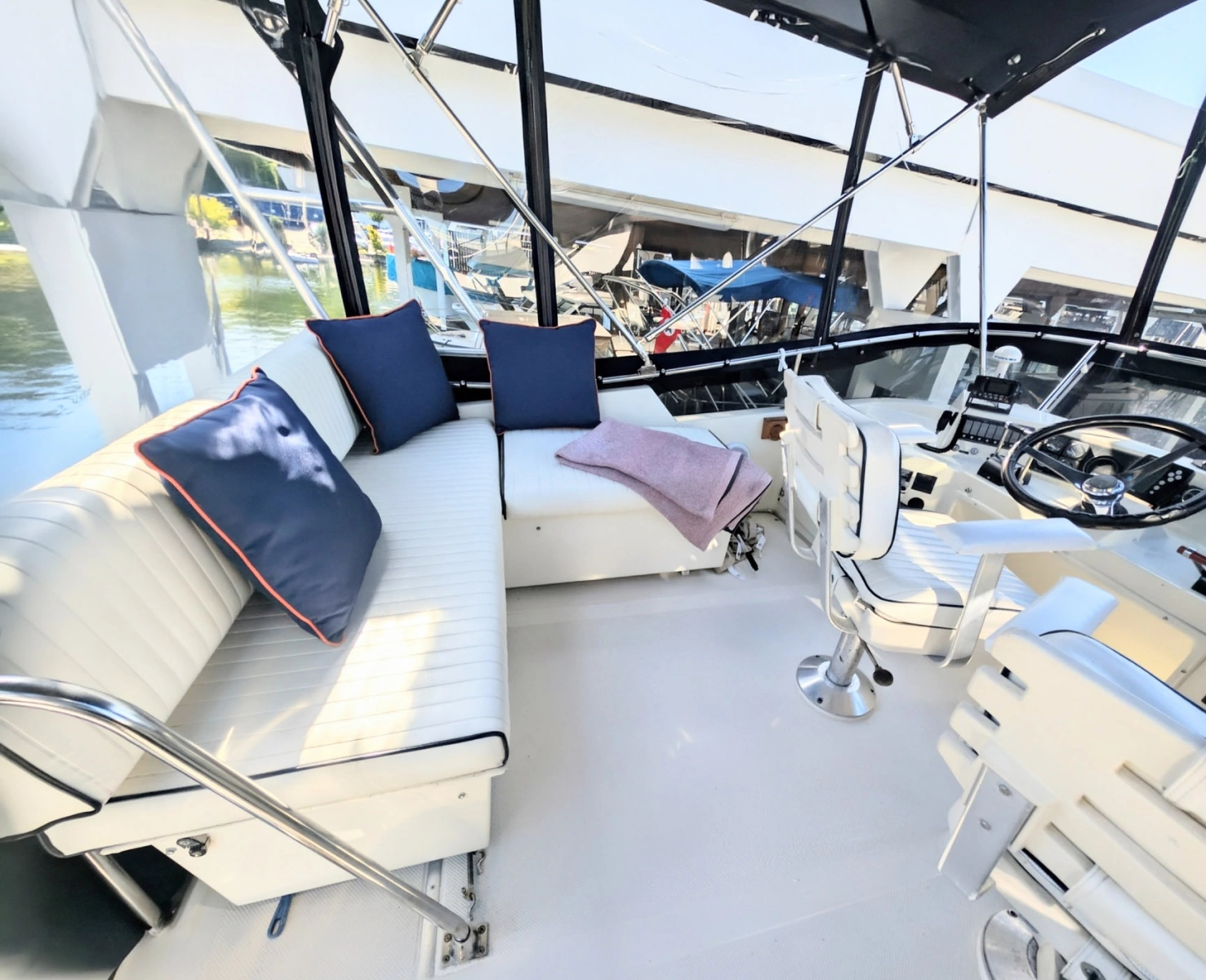 SHANTI  34ft Tollycraft Yacht For Sale