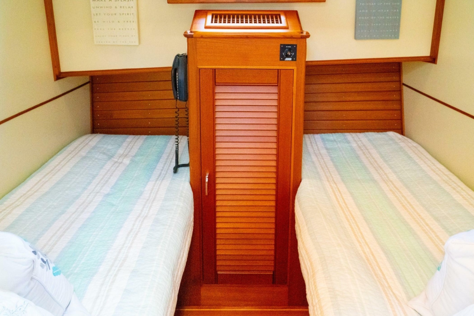 2003 Grand Banks 46 Europa