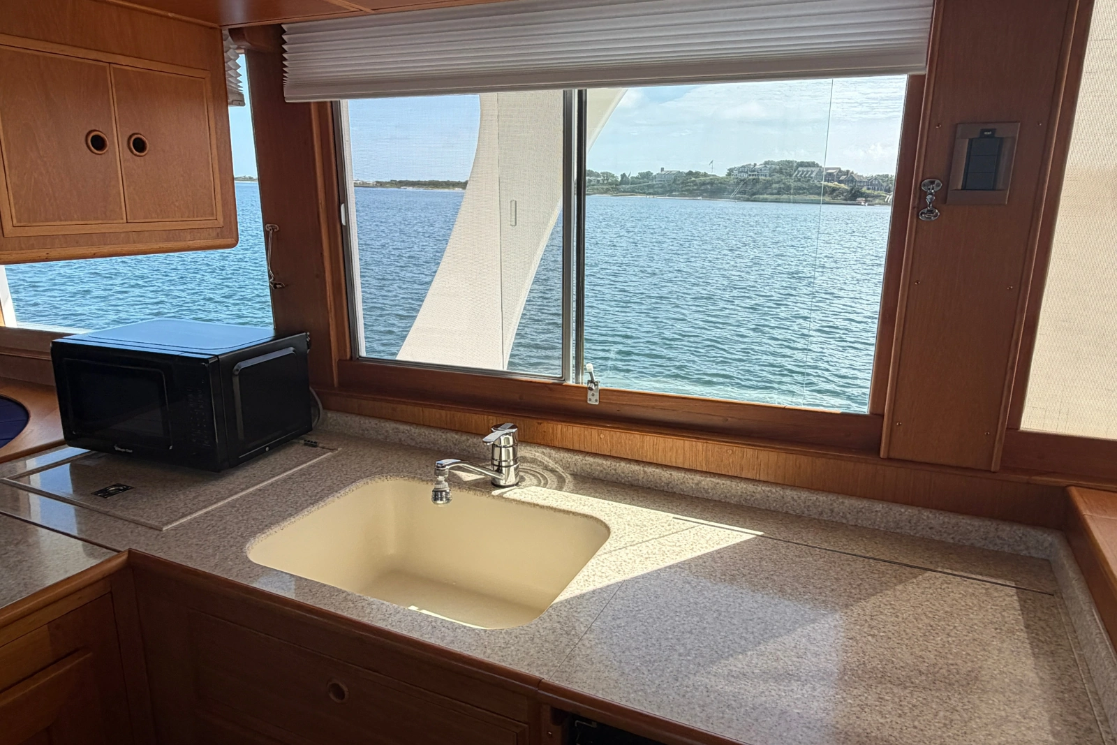2003 Grand Banks 46 Europa
