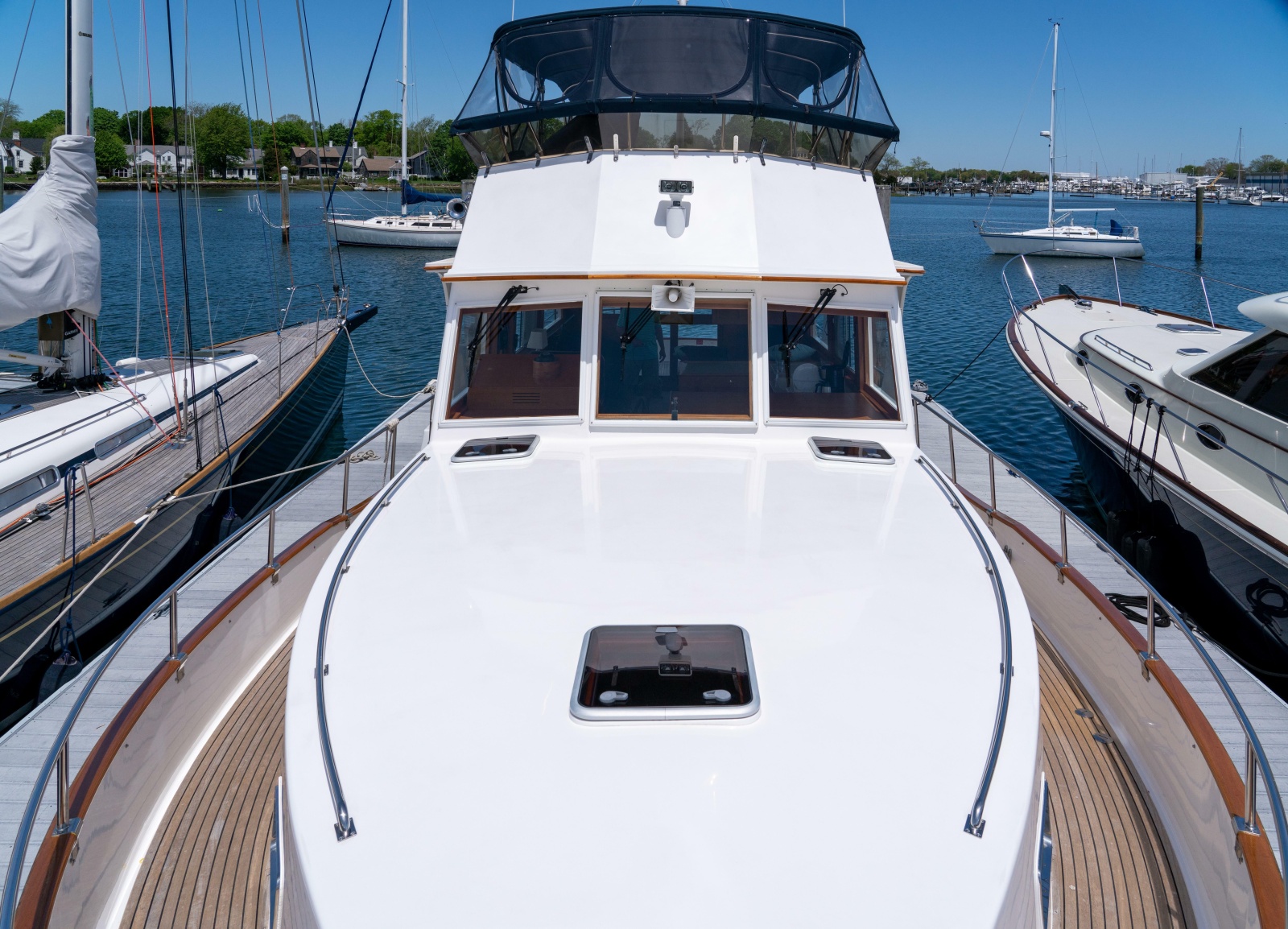 2003 Grand Banks 46 Europa