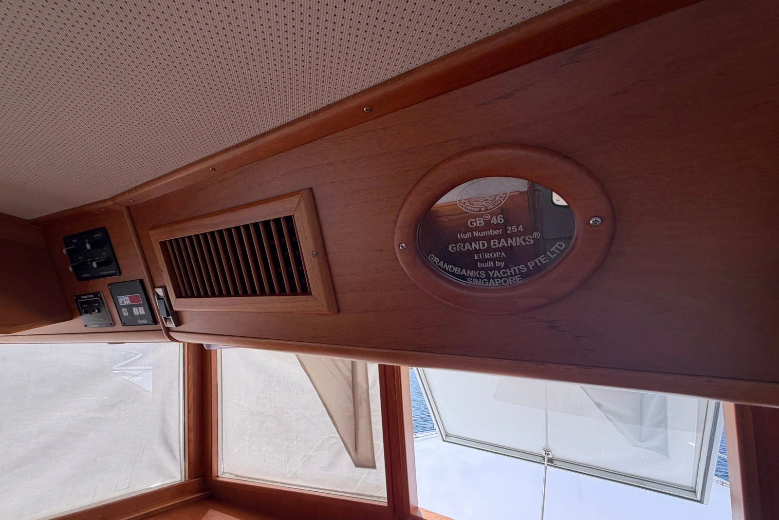 2003 Grand Banks 46 Europa