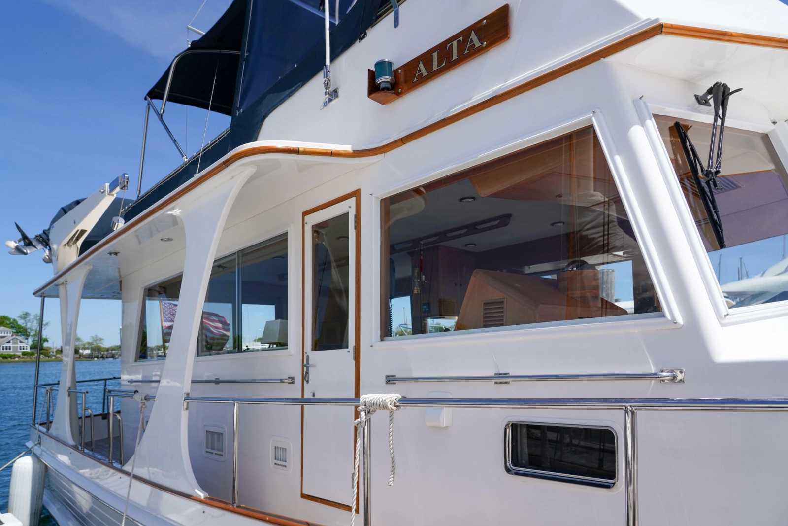 2003 Grand Banks 46 Europa