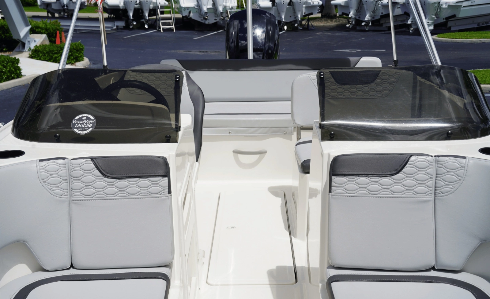 2024 Bayliner M19