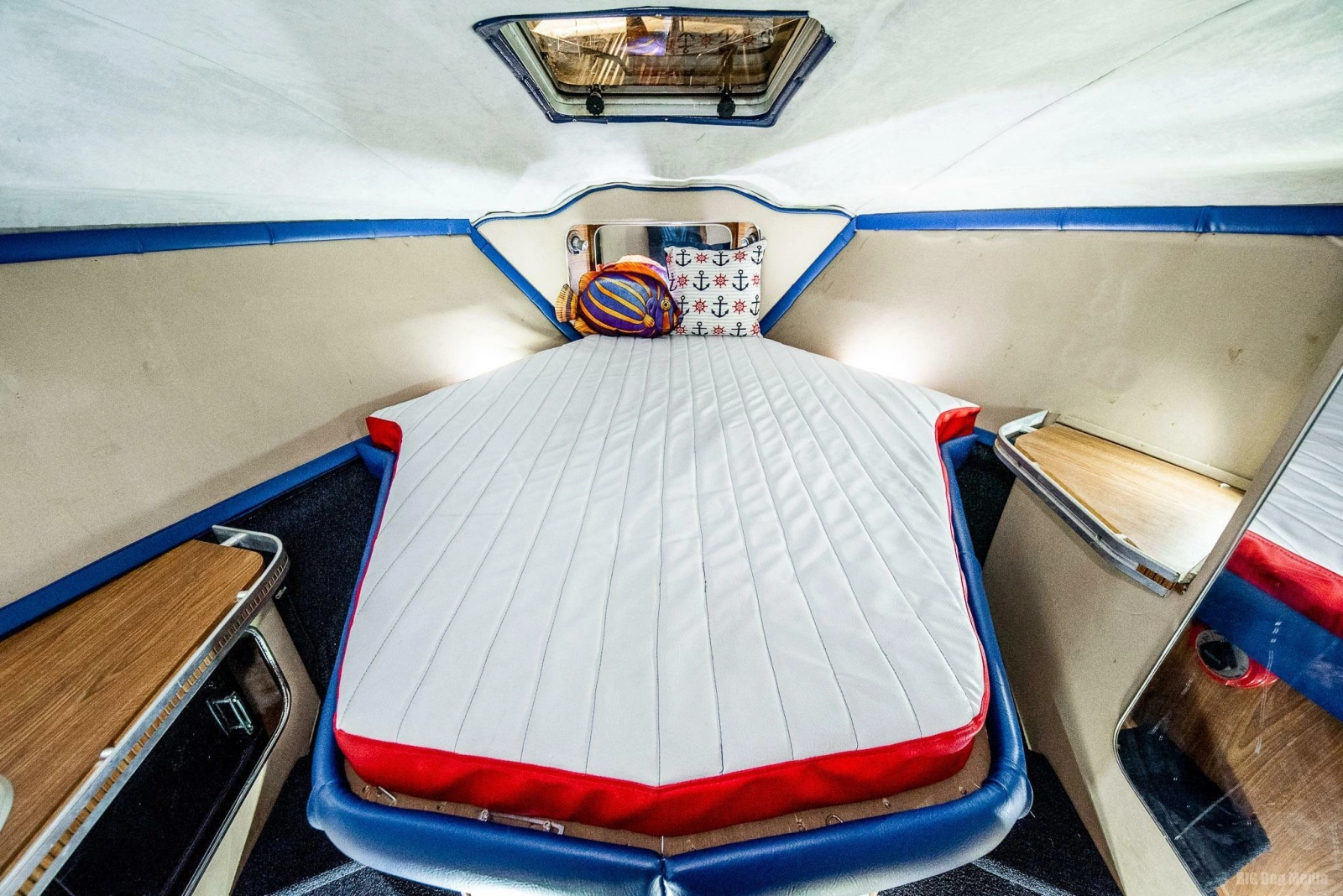 1985 Chris-Craft 