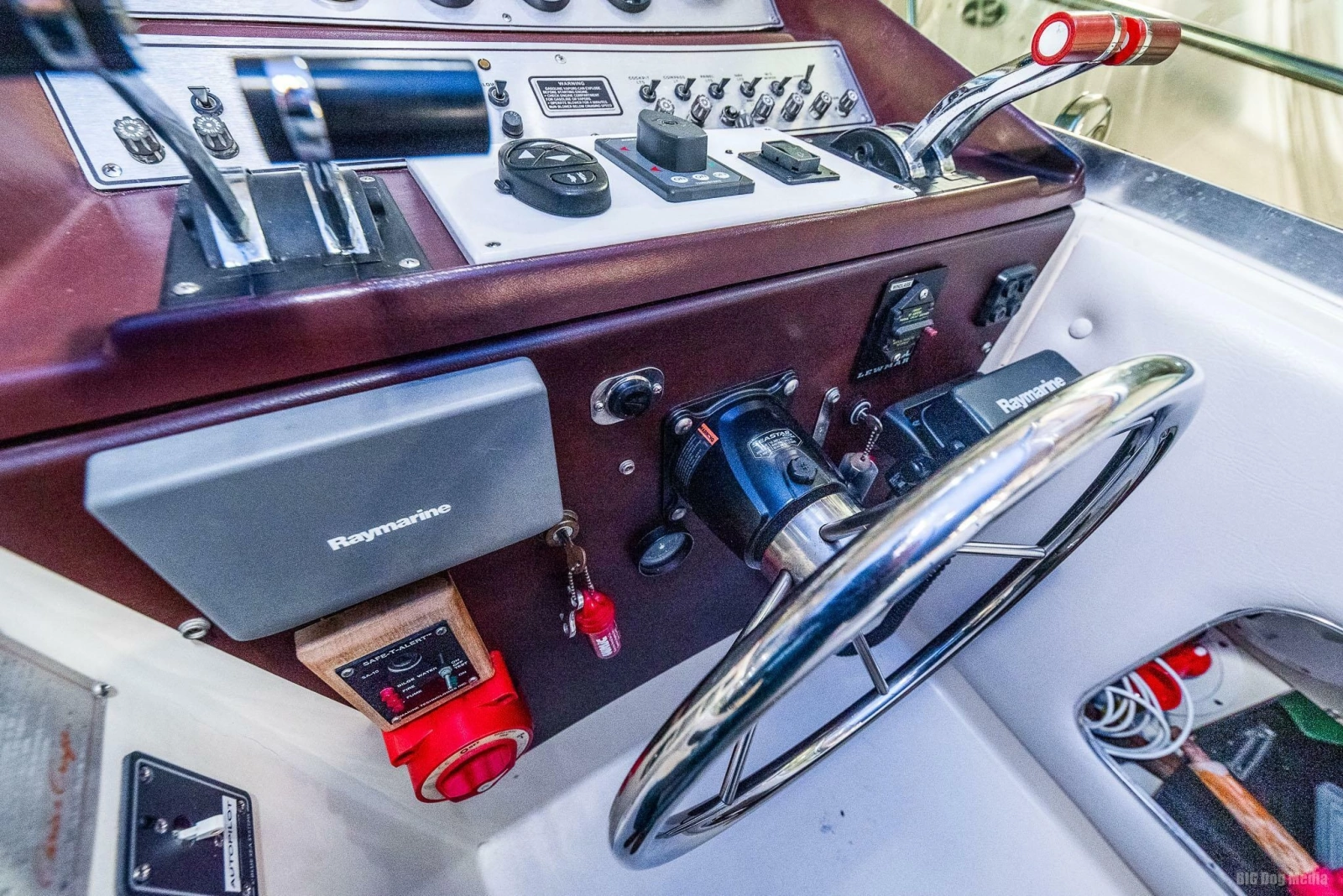 1985 Chris-Craft 