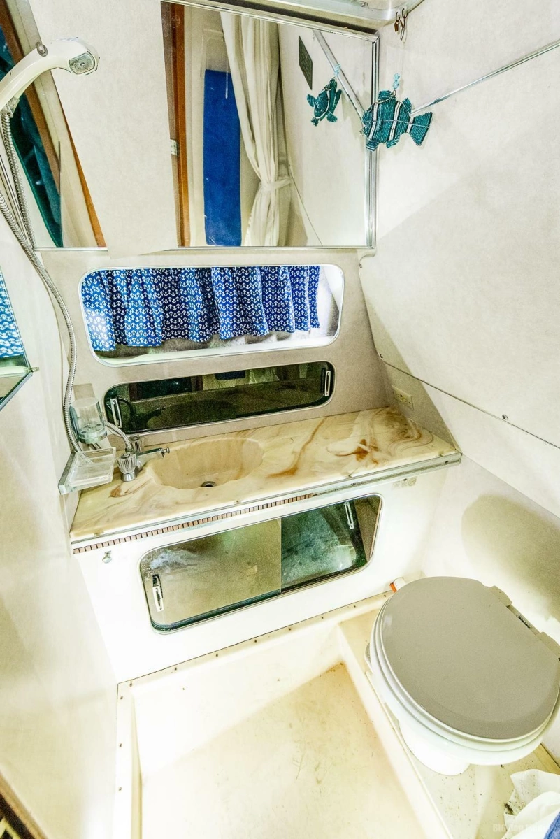 1985 Chris-Craft 