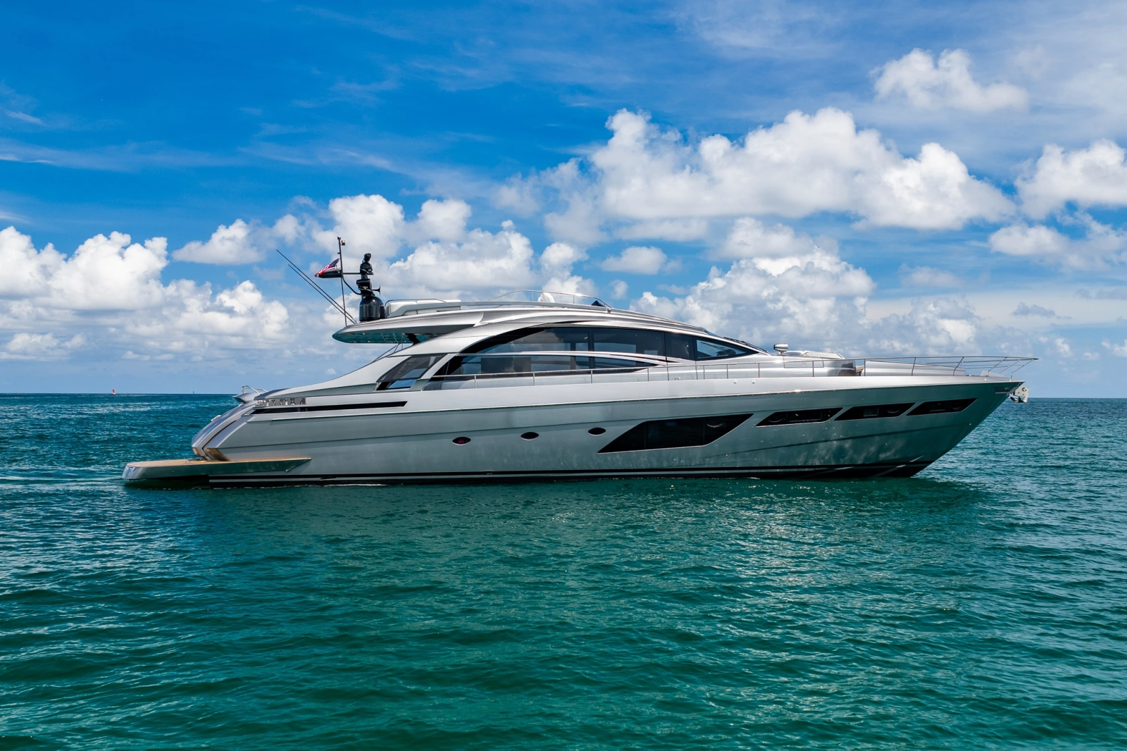 2019 Pershing 8X