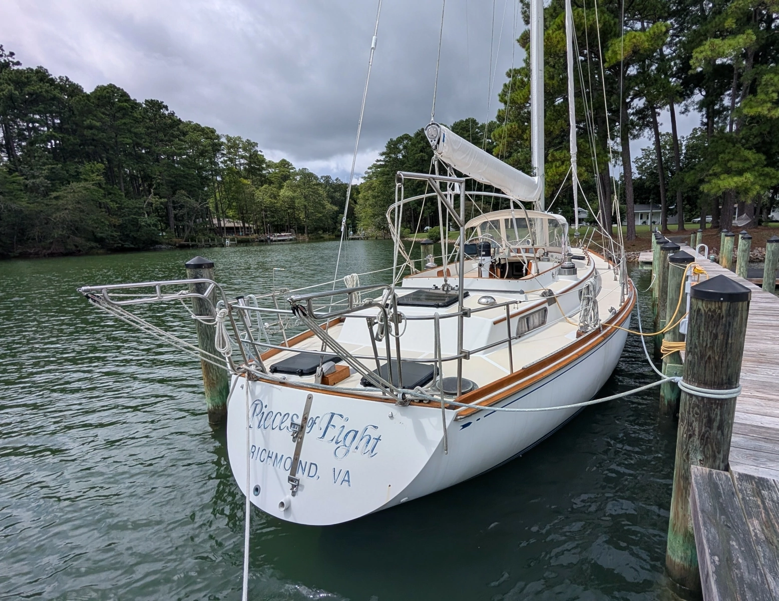 Pieces of Eight 41ft Bristol Yacht For Sale