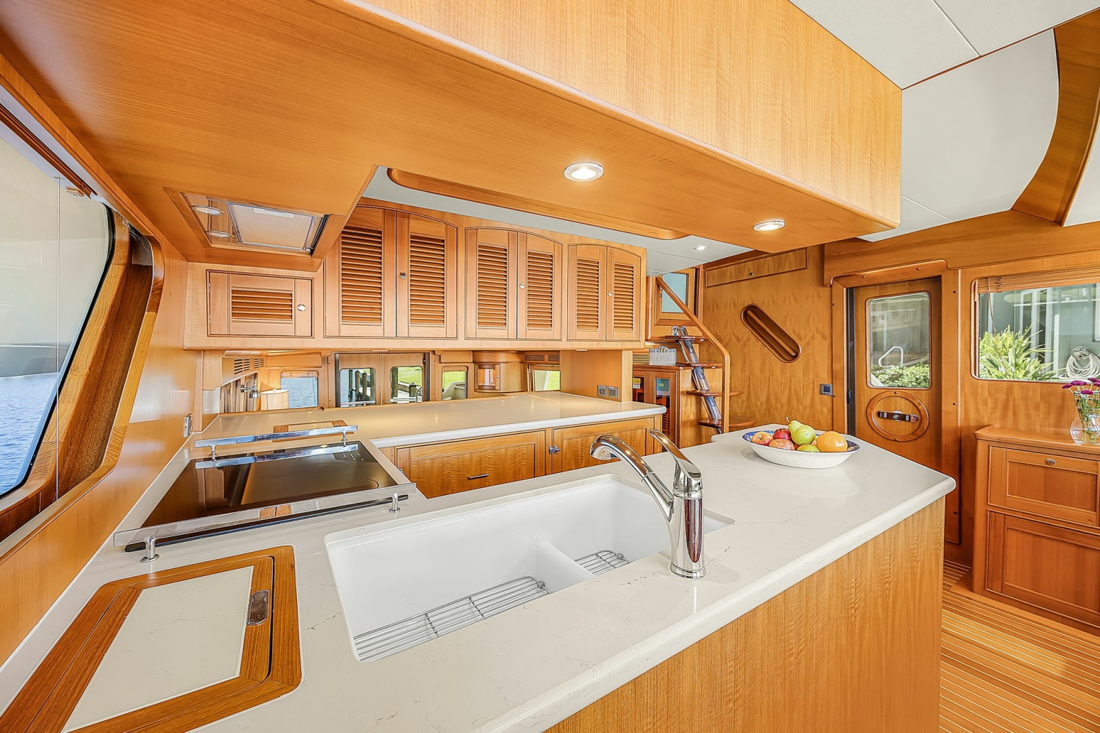 2016 Marlow Explorer 58E