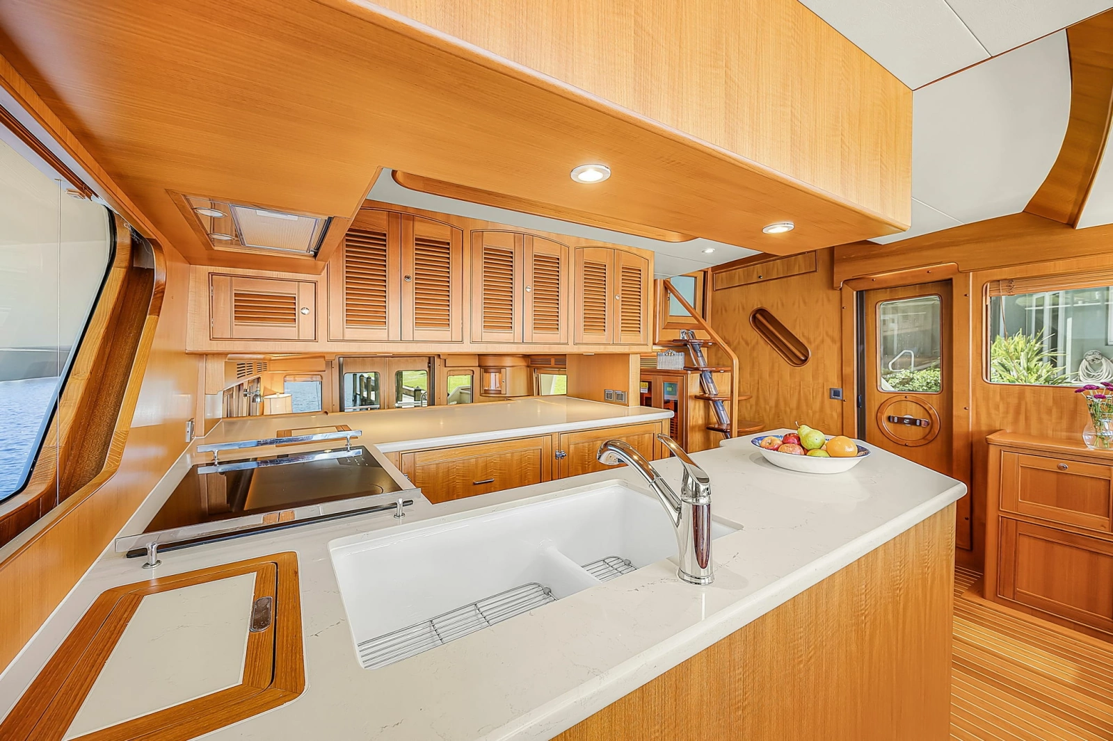 2016 Marlow Explorer 58E