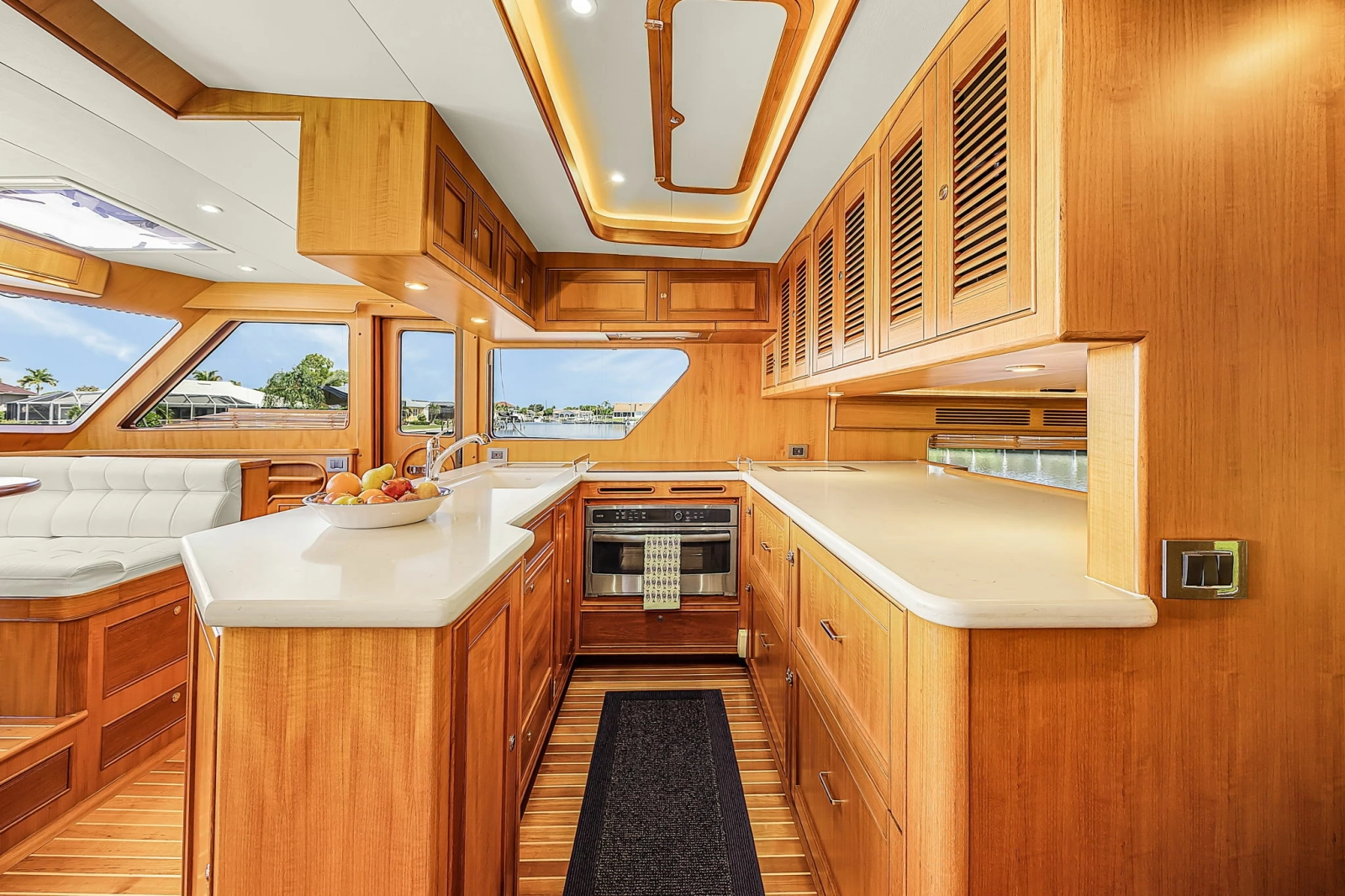 2016 Marlow Explorer 58E