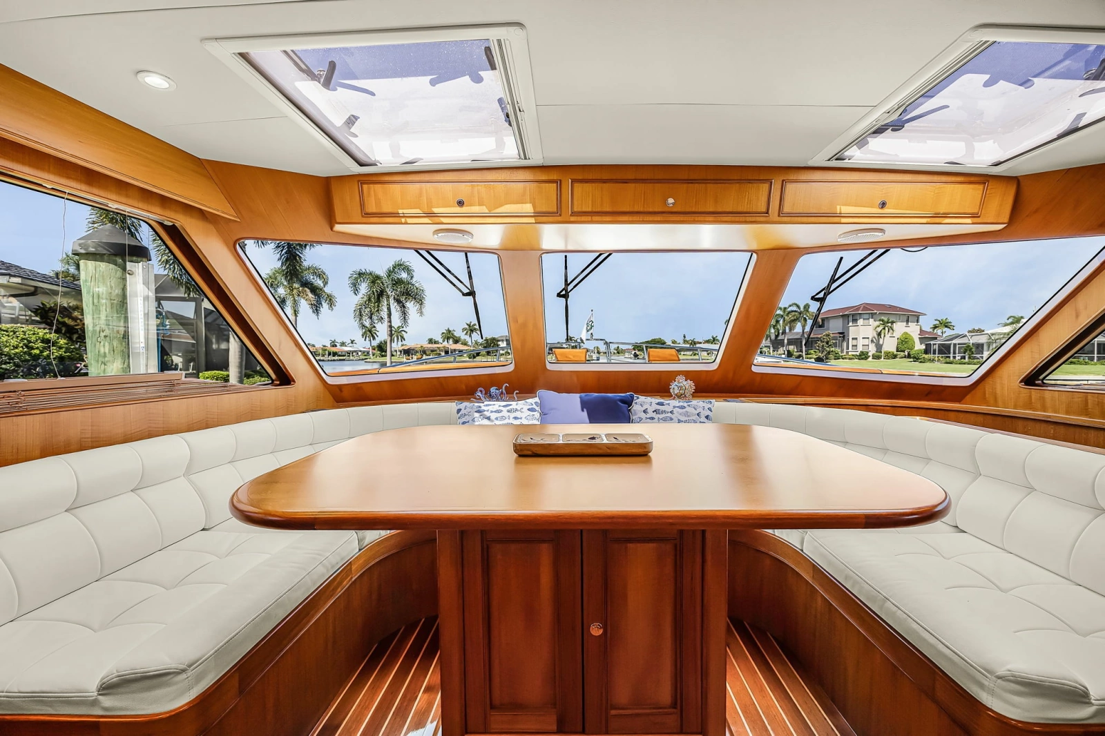 2016 Marlow Explorer 58E