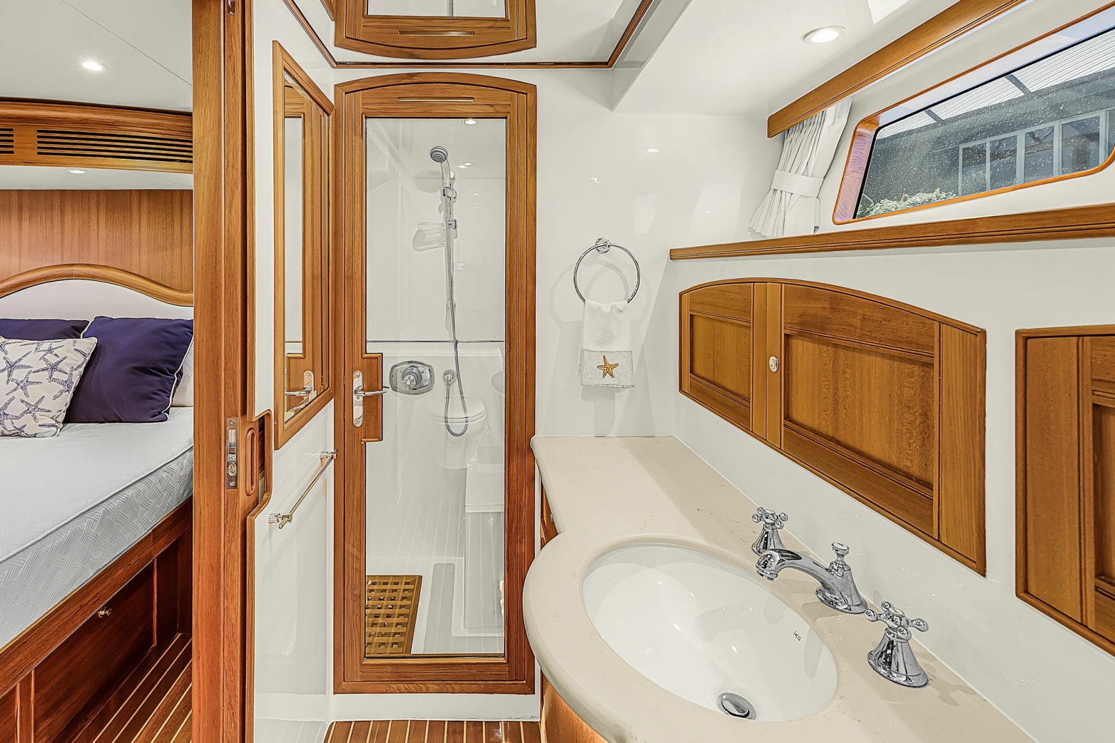 2016 Marlow Explorer 58E