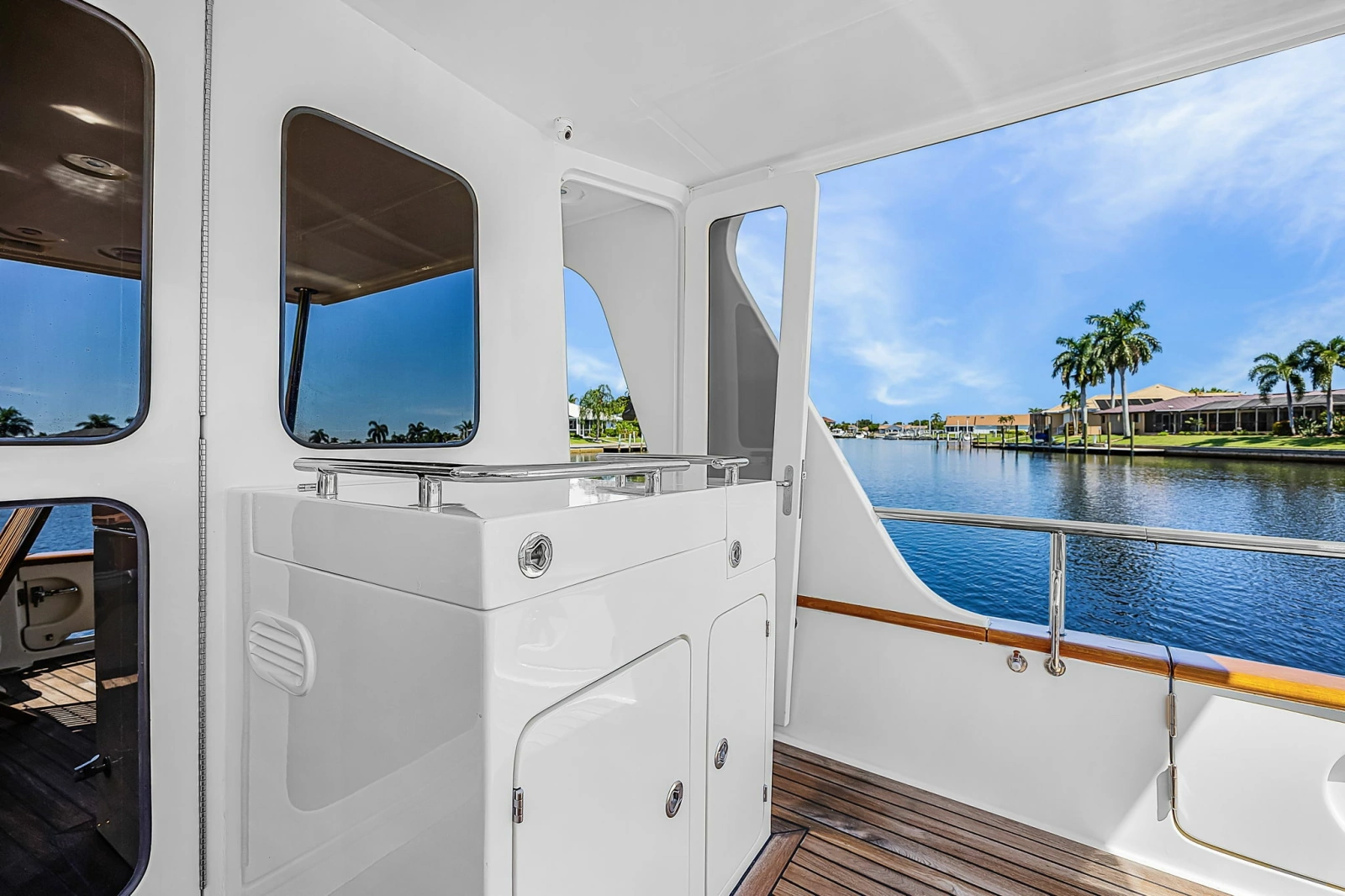 2016 Marlow Explorer 58E