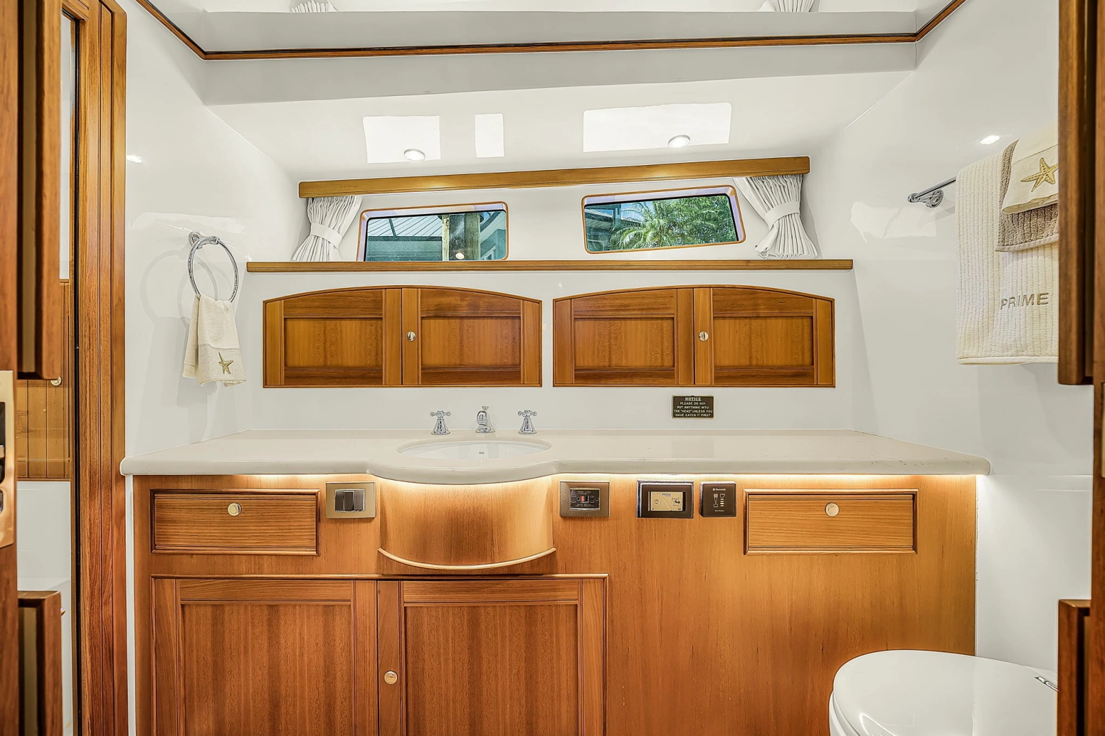 2016 Marlow Explorer 58E