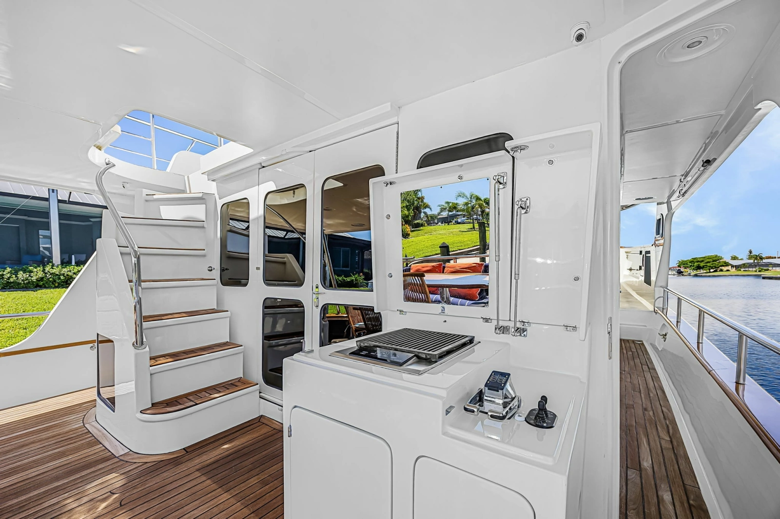 2016 Marlow Explorer 58E