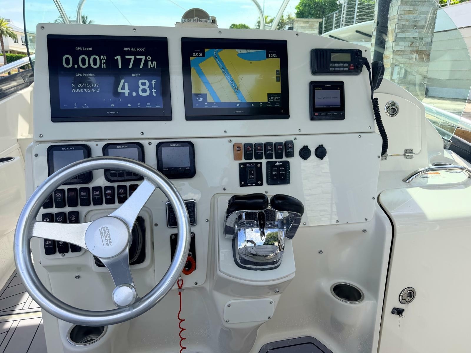 2005 Hydra-Sports 3300 VX