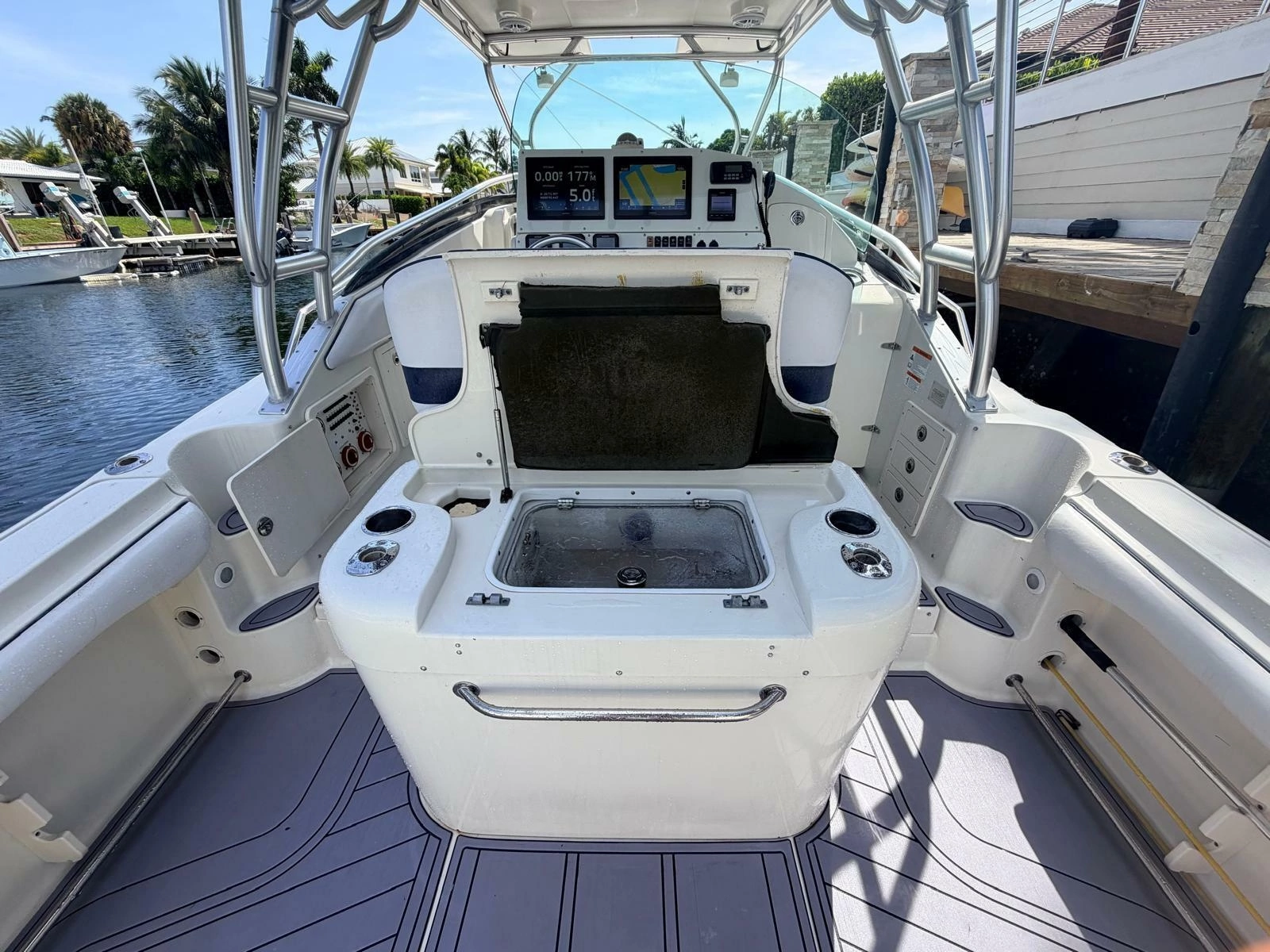 2005 Hydra-Sports 3300 VX