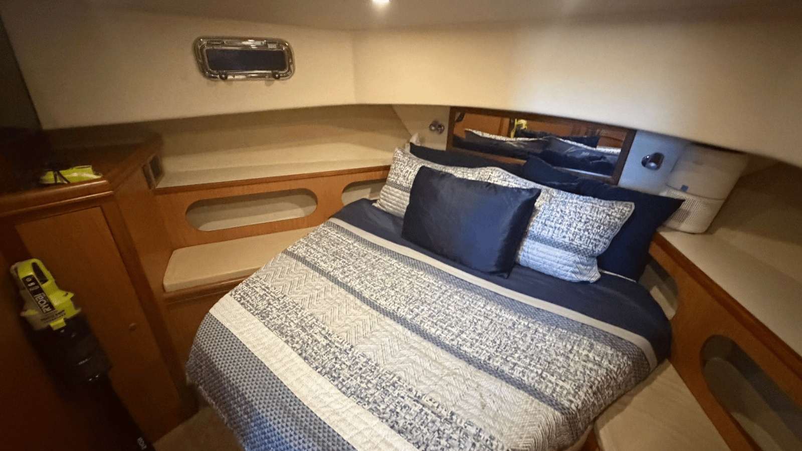 2006 Mainship 430