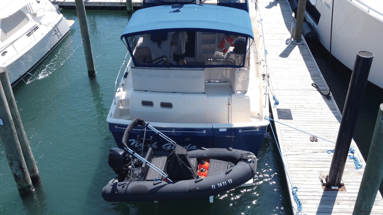 2006 Mainship 430