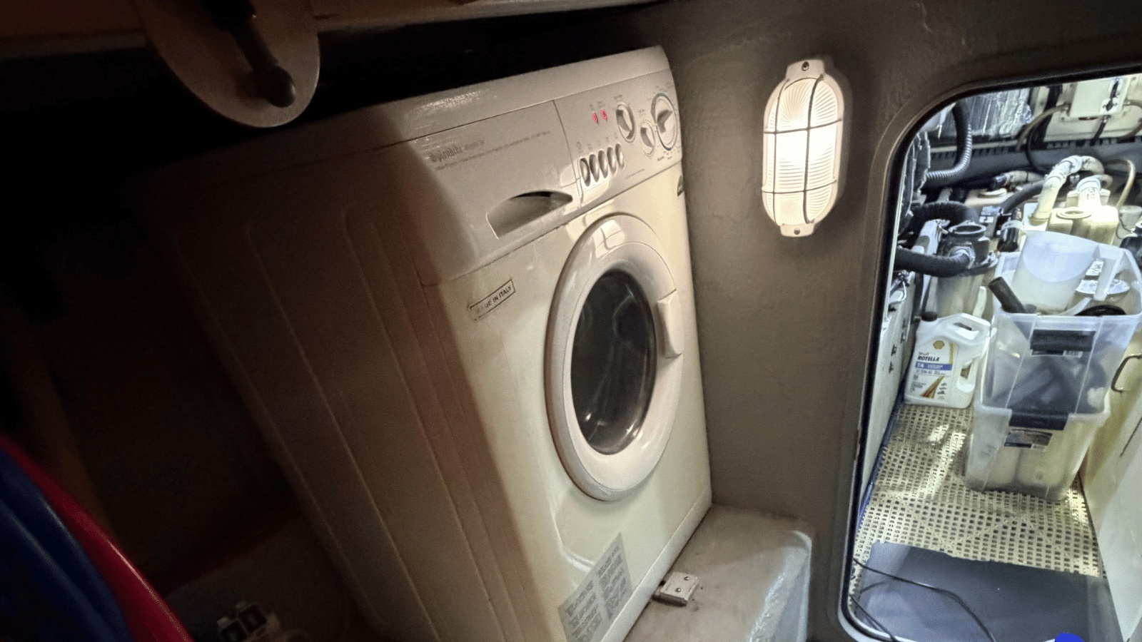 2006 Mainship 430