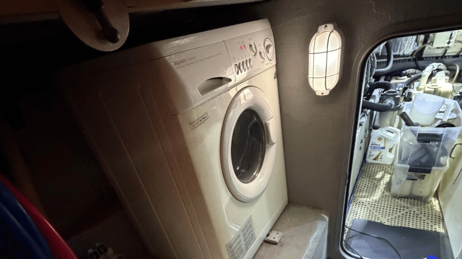 2006 Mainship 430