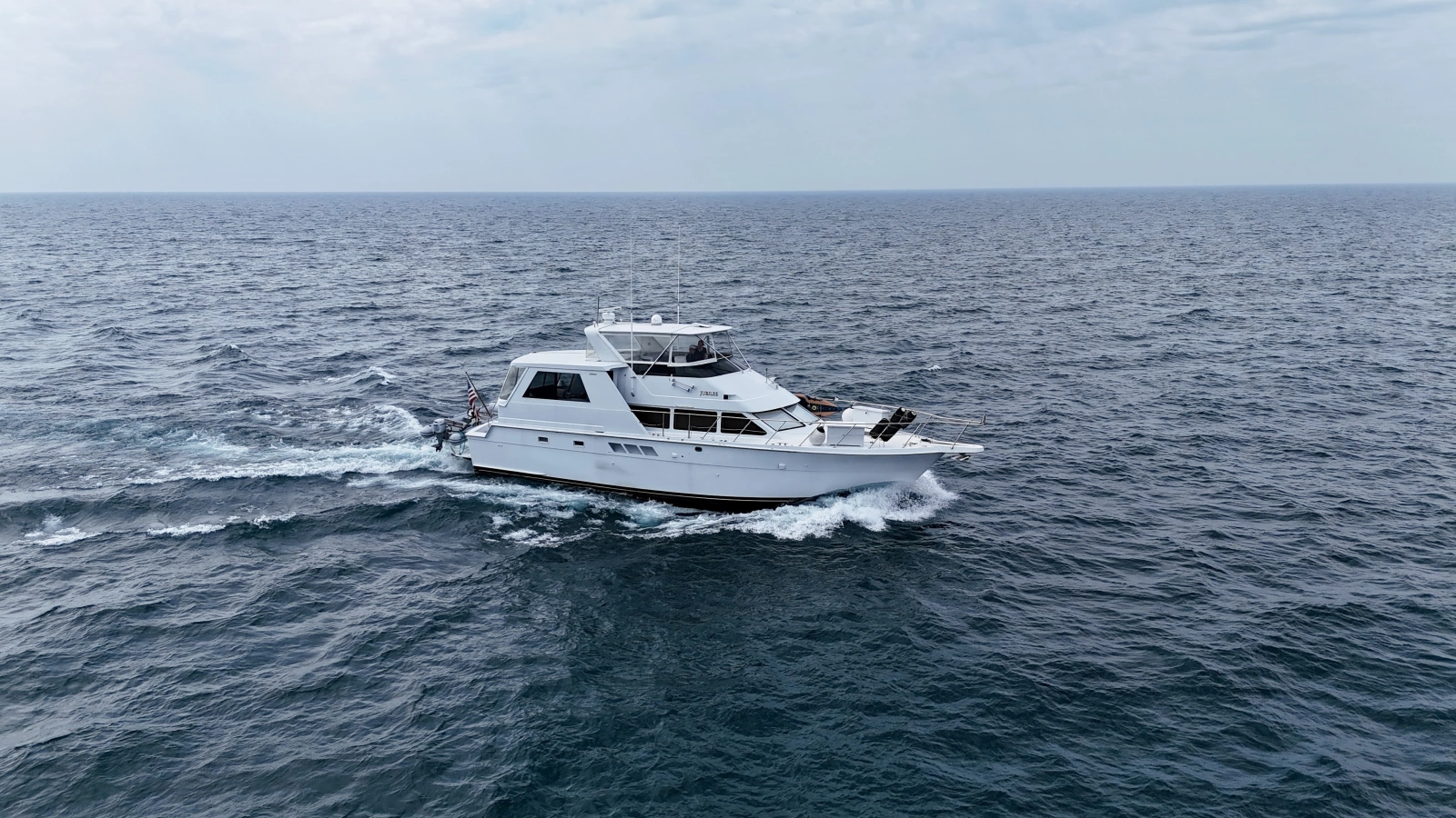 1999 Hatteras 52 Cockpit Motor Yacht