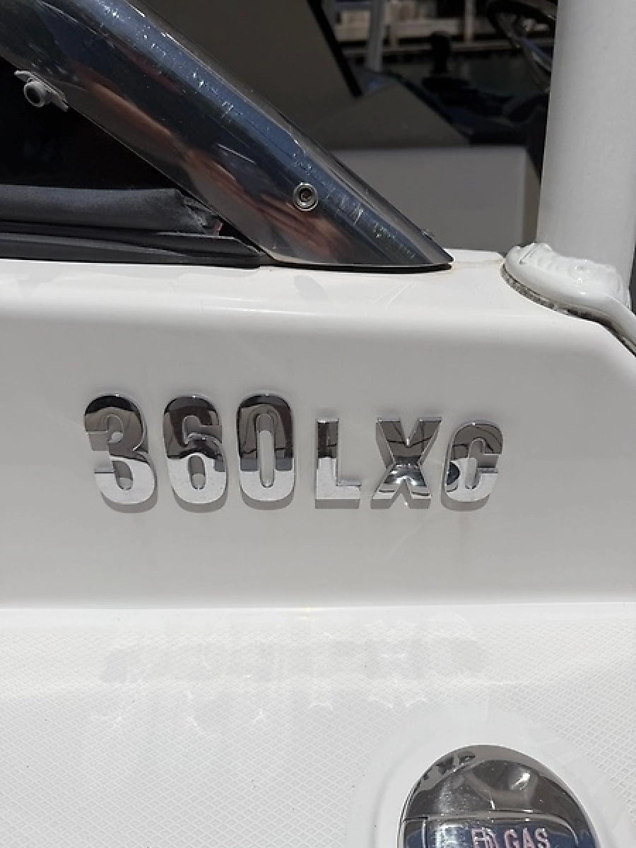 0005896363