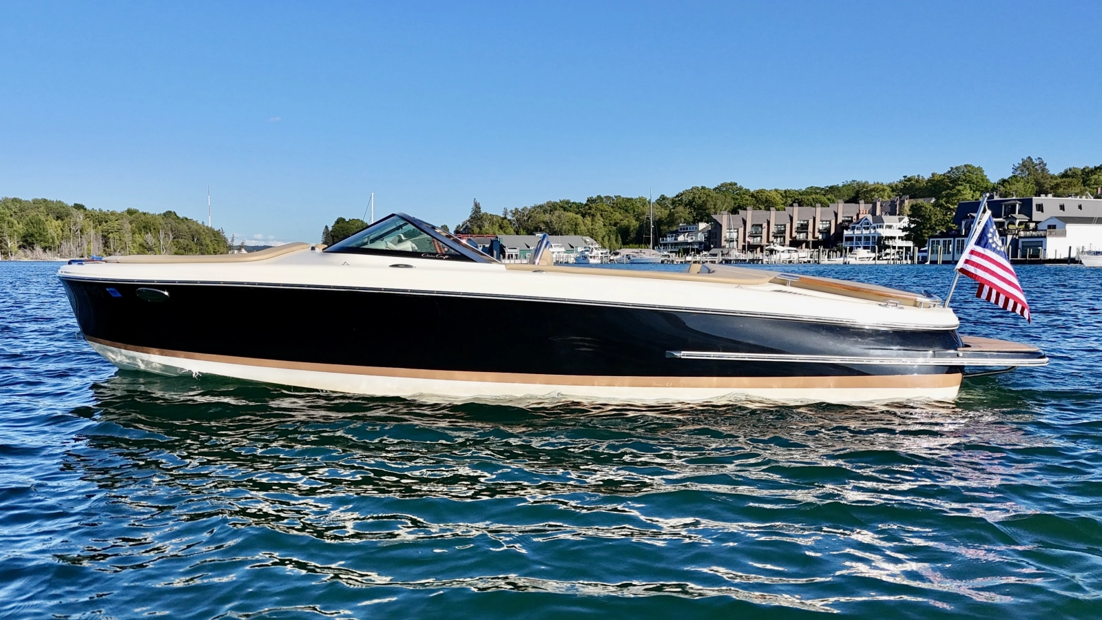 2016 Chris-Craft Carina 21