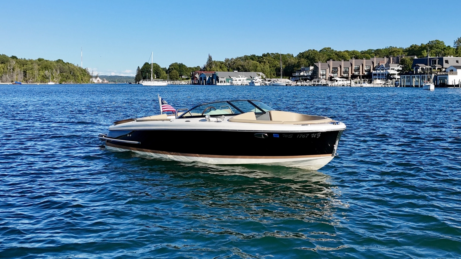 2016 Chris-Craft Carina 21