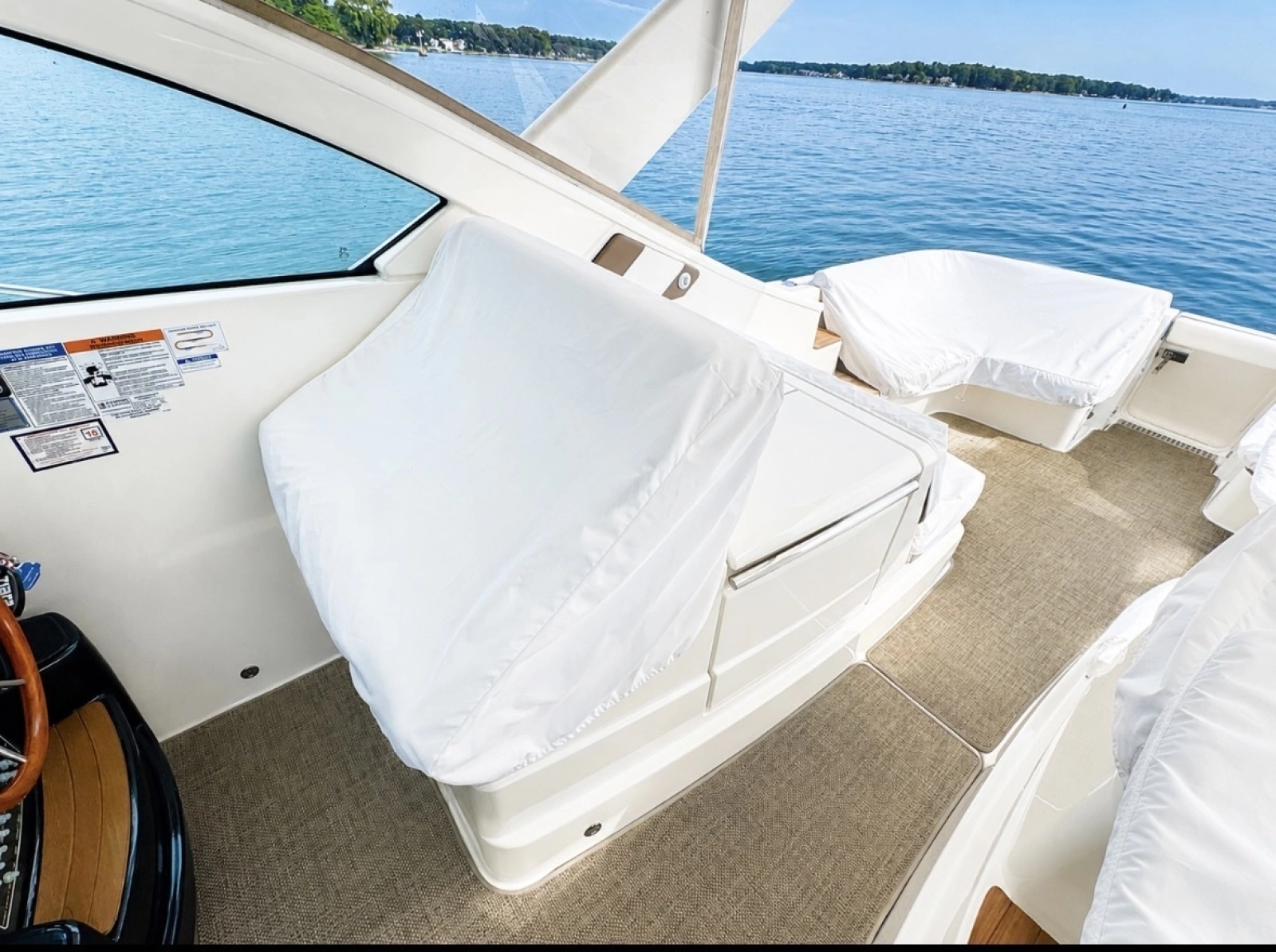 2015 Tiara Yachts 3100 Coronet